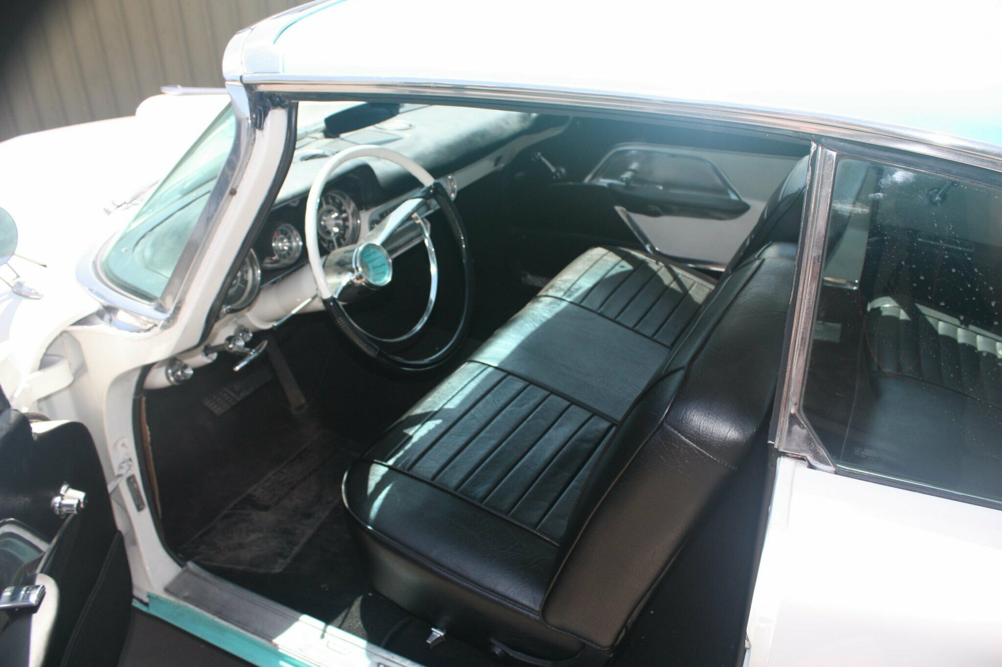 1957 CHRYSLER NEW YORKER 2D COUPE