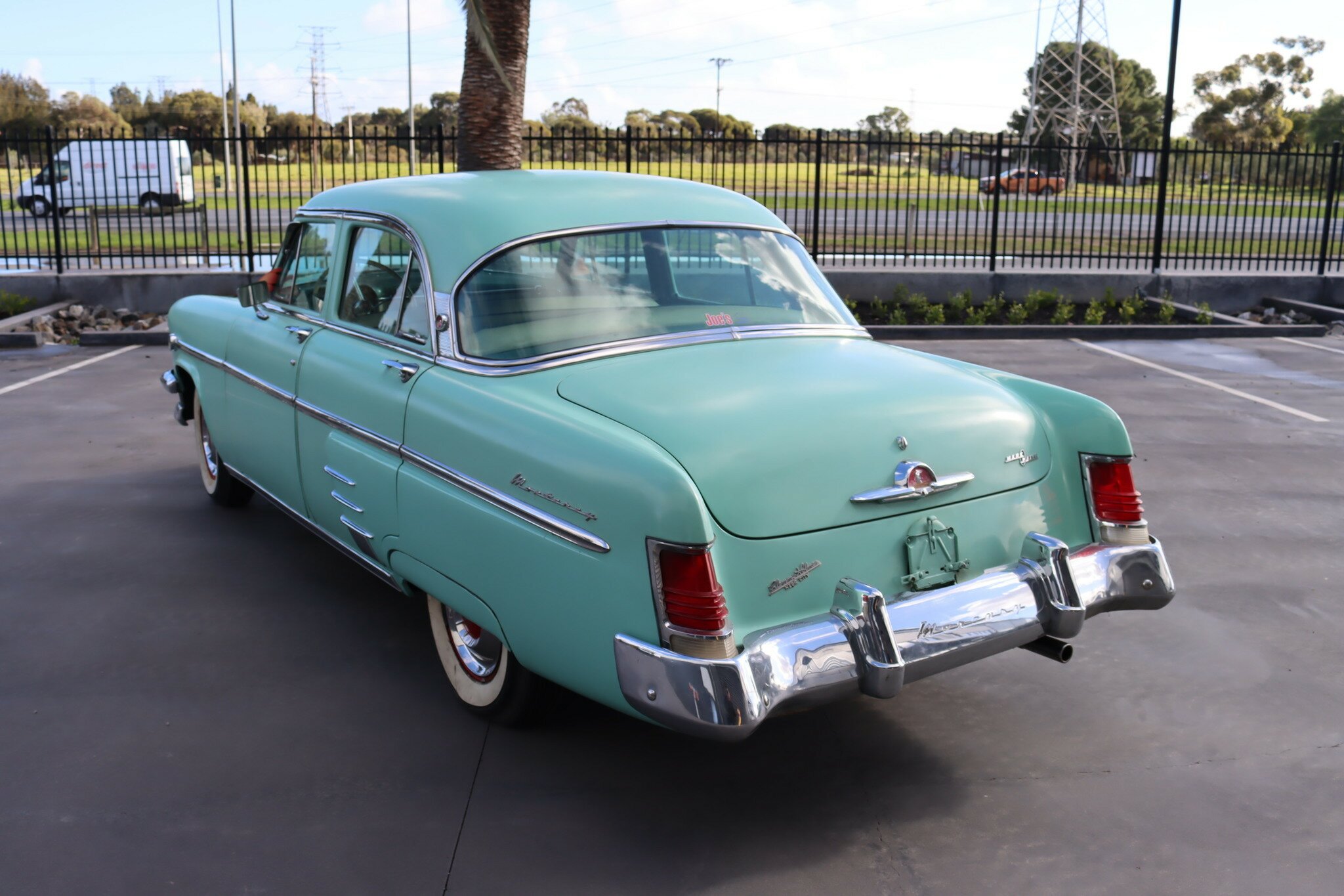 1954 MERCURY MONTEREY SEDAN