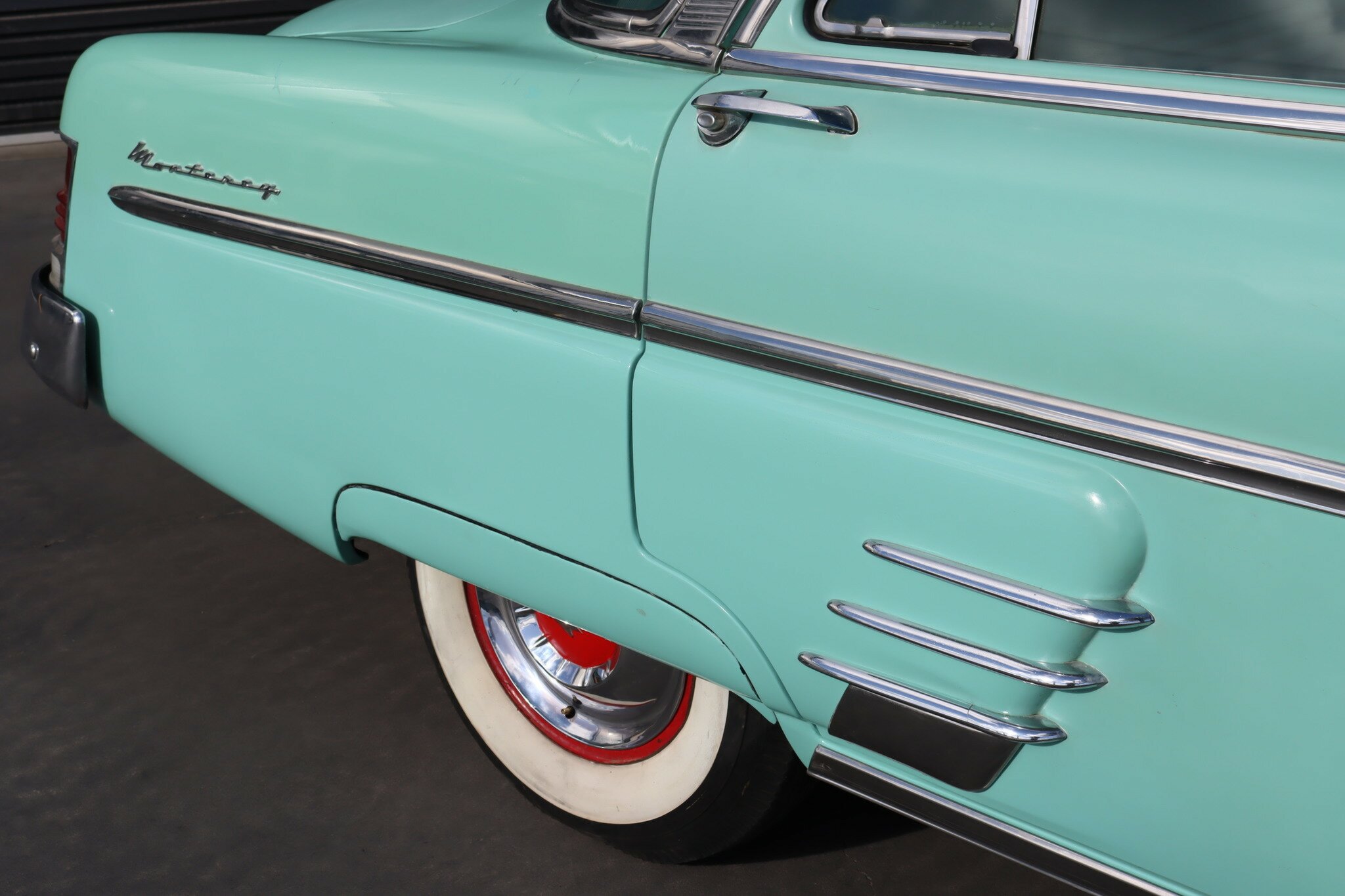 1954 MERCURY MONTEREY SEDAN