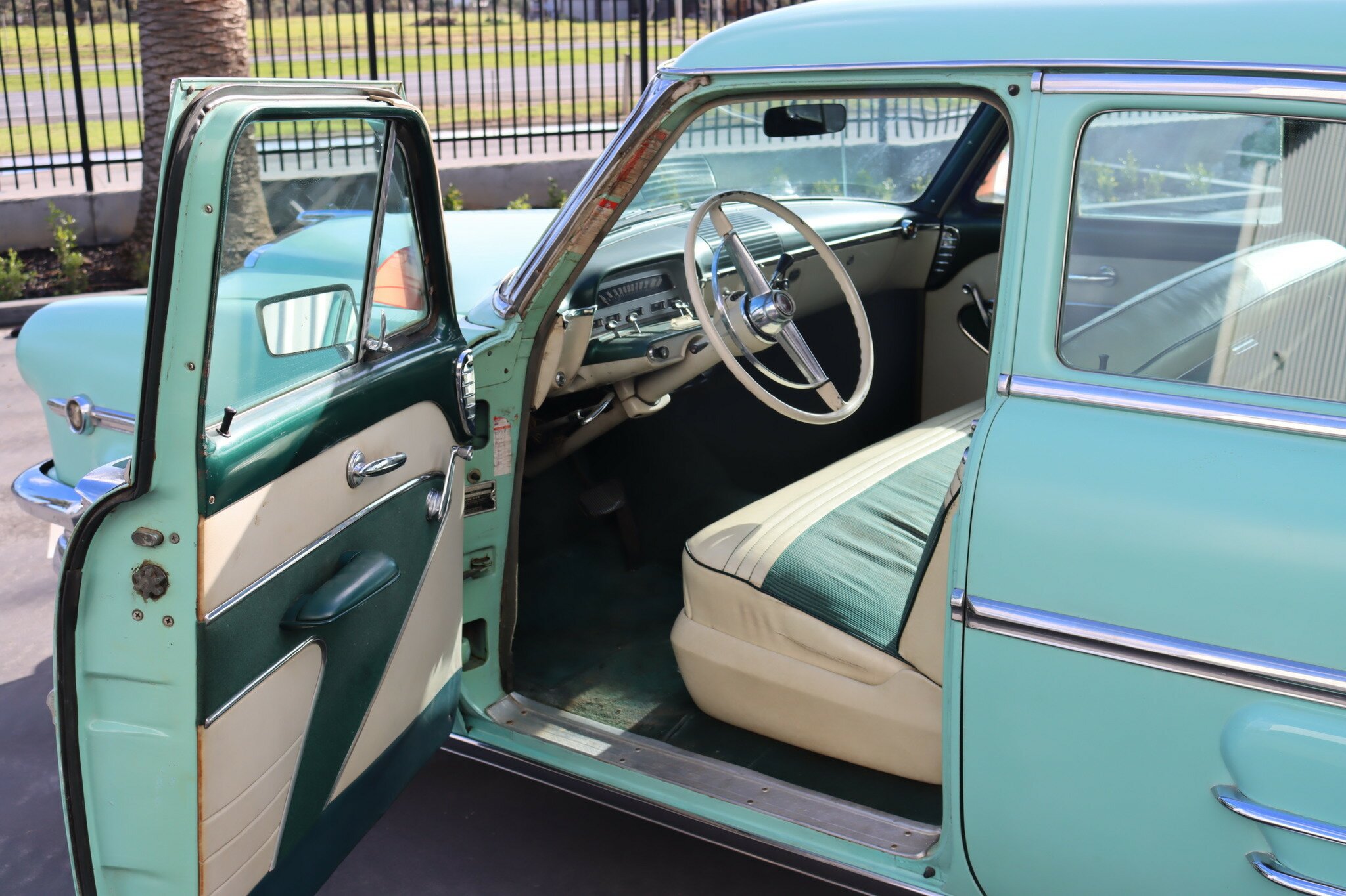 1954 MERCURY MONTEREY SEDAN