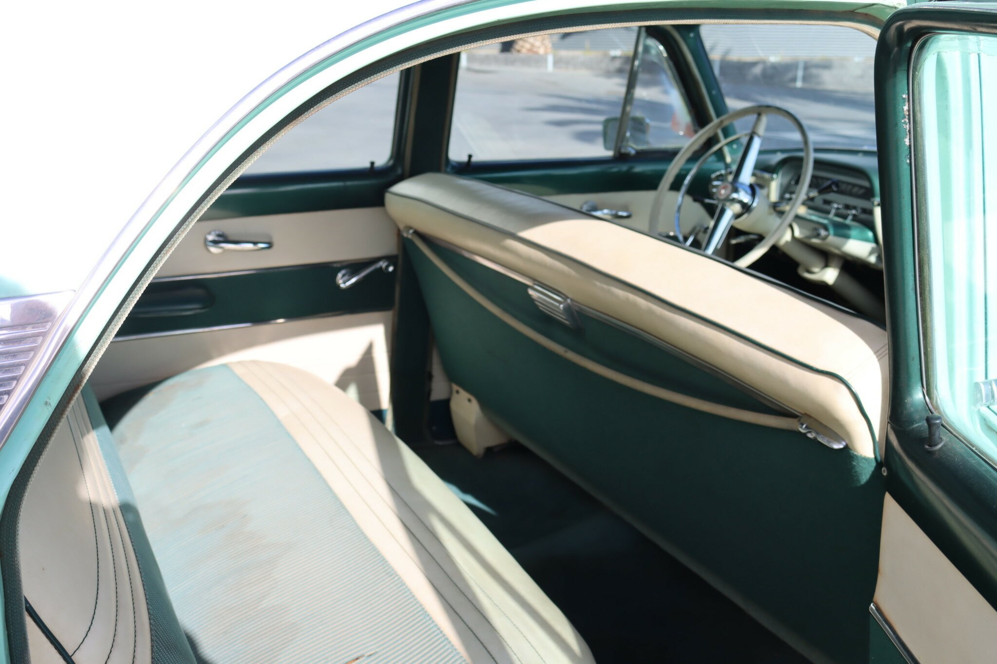 1954 MERCURY MONTEREY SEDAN