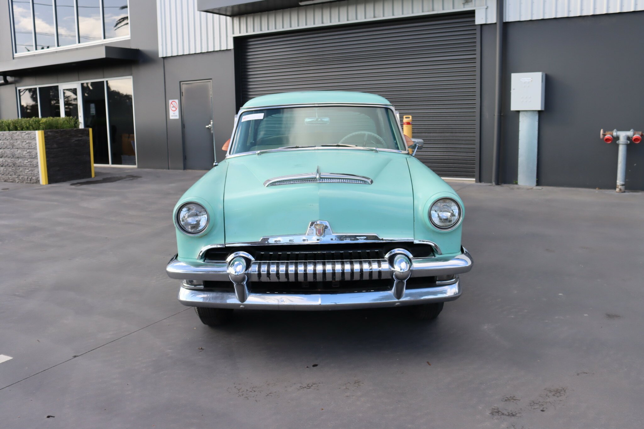 1954 MERCURY MONTEREY SEDAN
