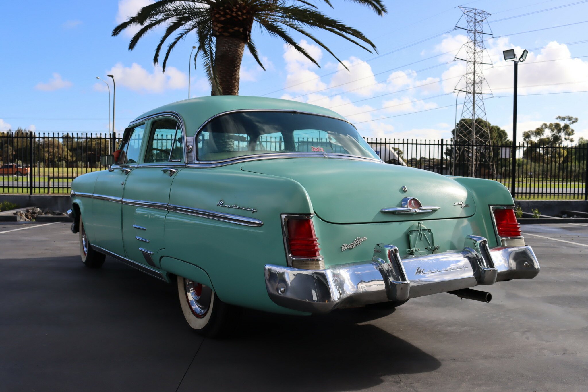 1954 MERCURY MONTEREY SEDAN