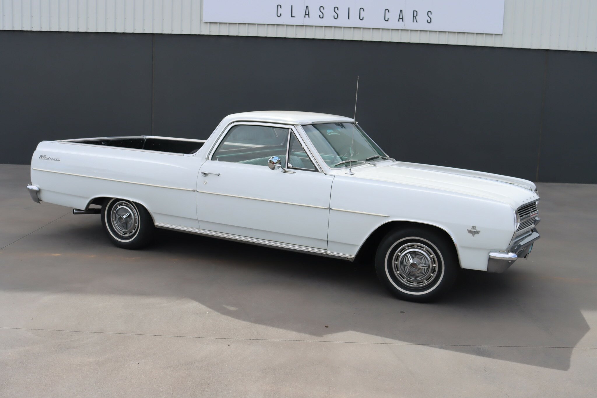 1965 CHEVROLET EL CAMINO 3 SP AUTOMATIC 2D UTILITY