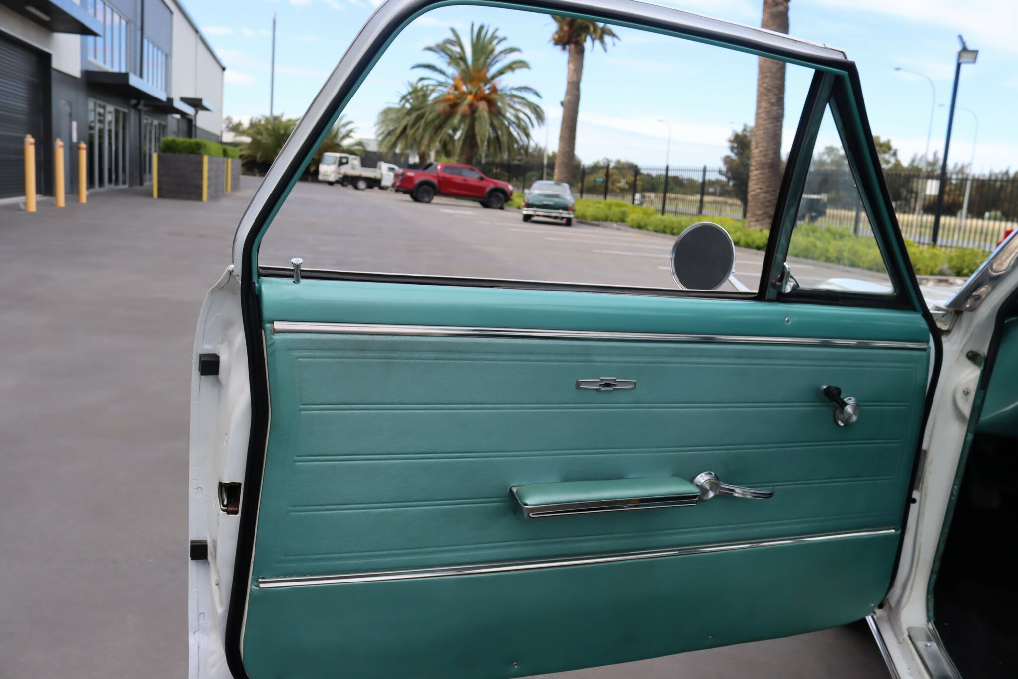 1965 CHEVROLET EL CAMINO 3 SP AUTOMATIC 2D UTILITY