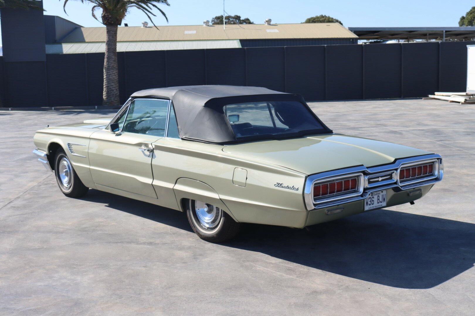 1965 FORD THUNDERBIRD CONVERTIBLE
