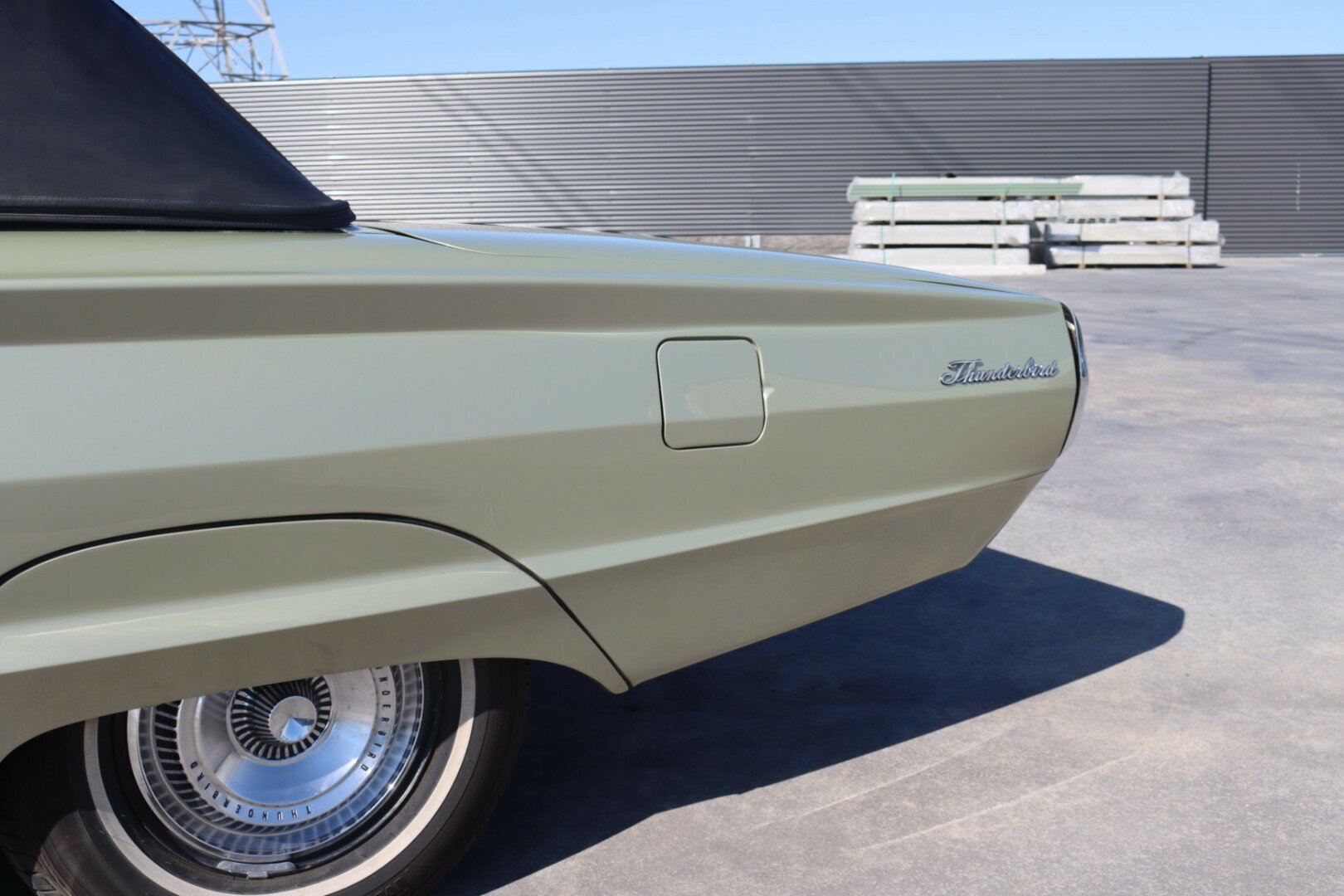 1965 FORD THUNDERBIRD CONVERTIBLE