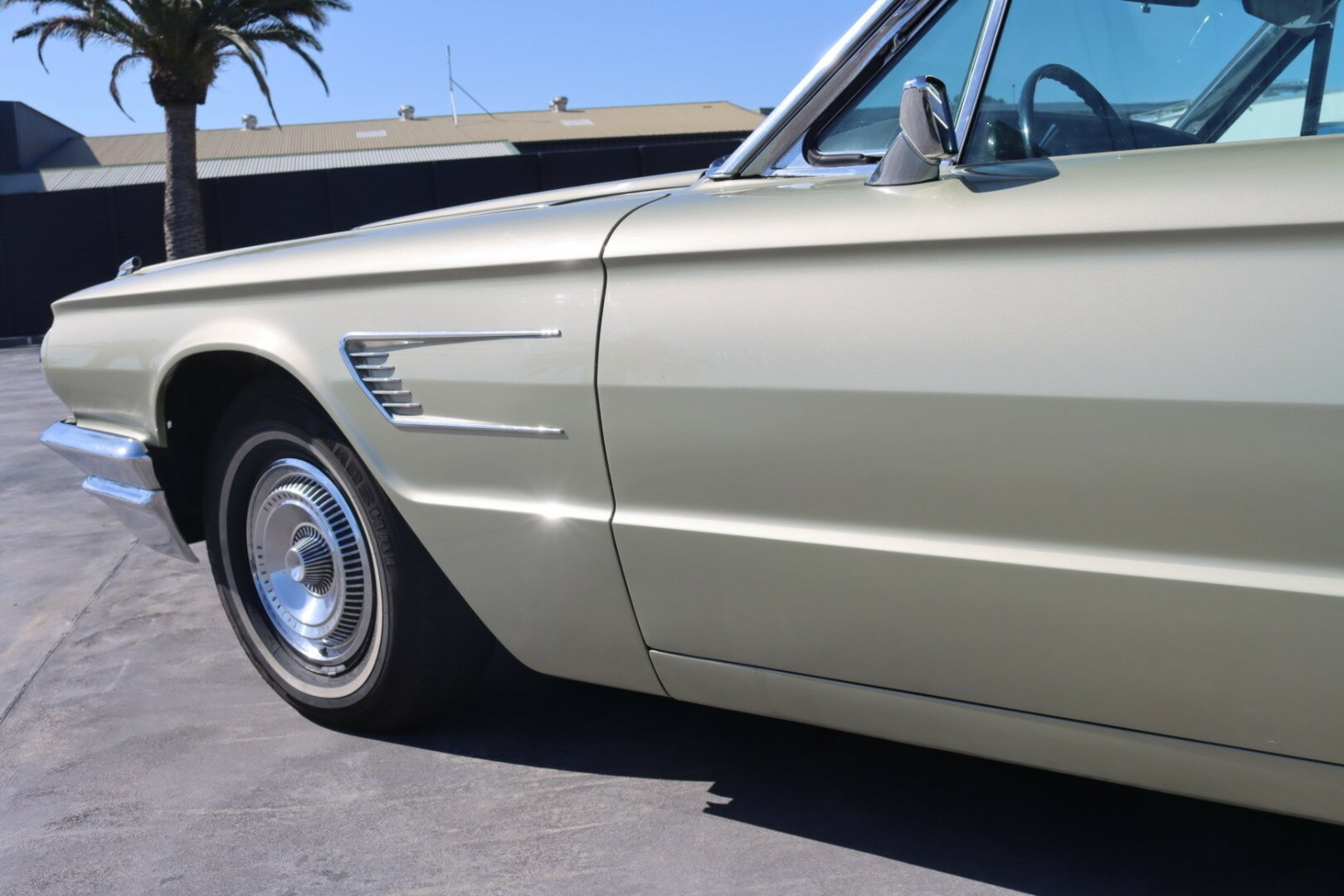 1965 FORD THUNDERBIRD CONVERTIBLE