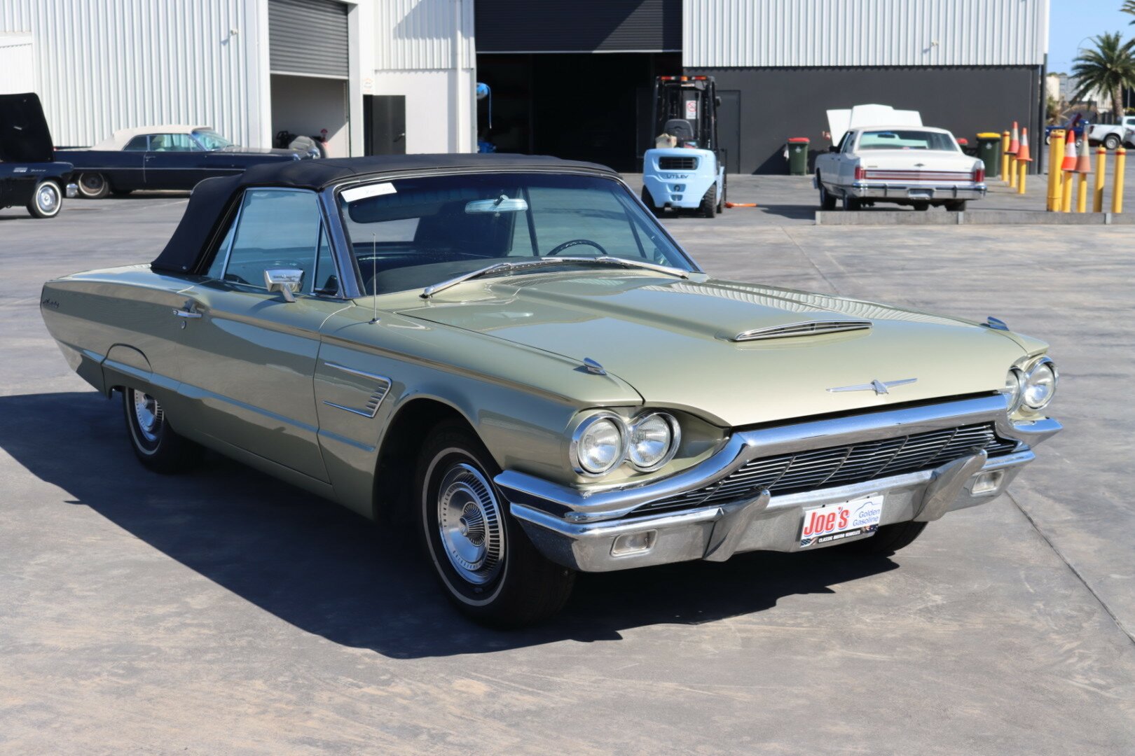 1965 FORD THUNDERBIRD CONVERTIBLE