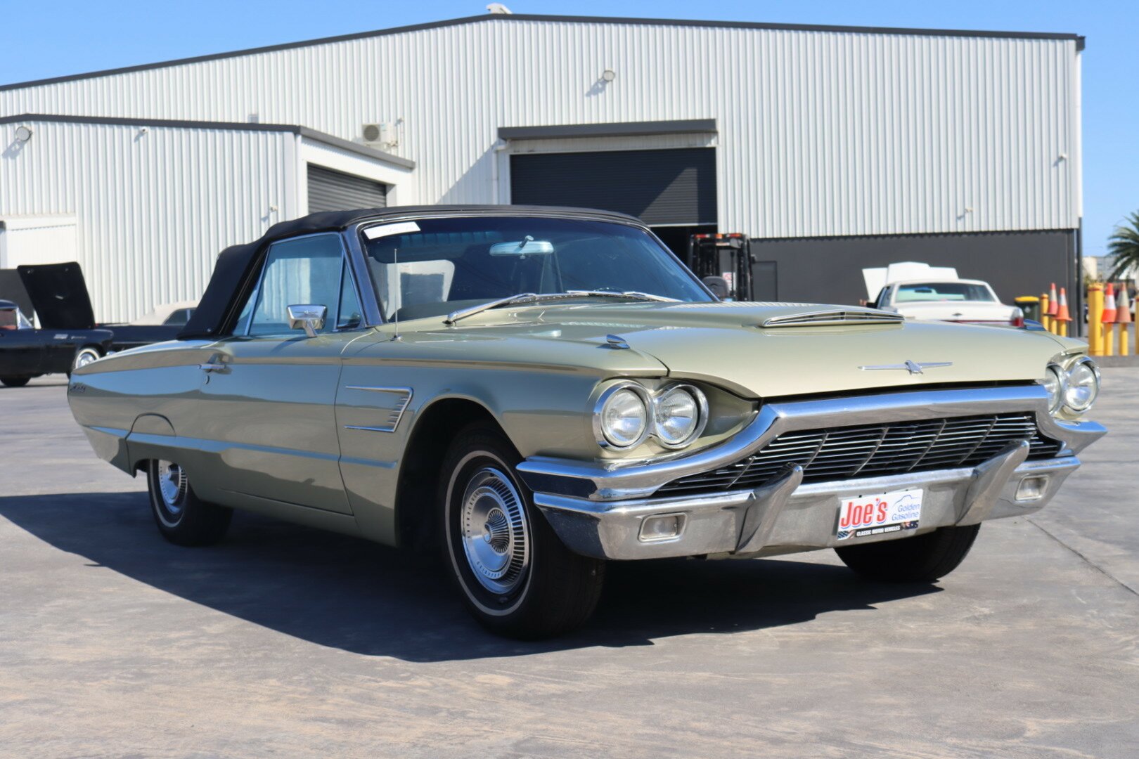 1965 FORD THUNDERBIRD CONVERTIBLE