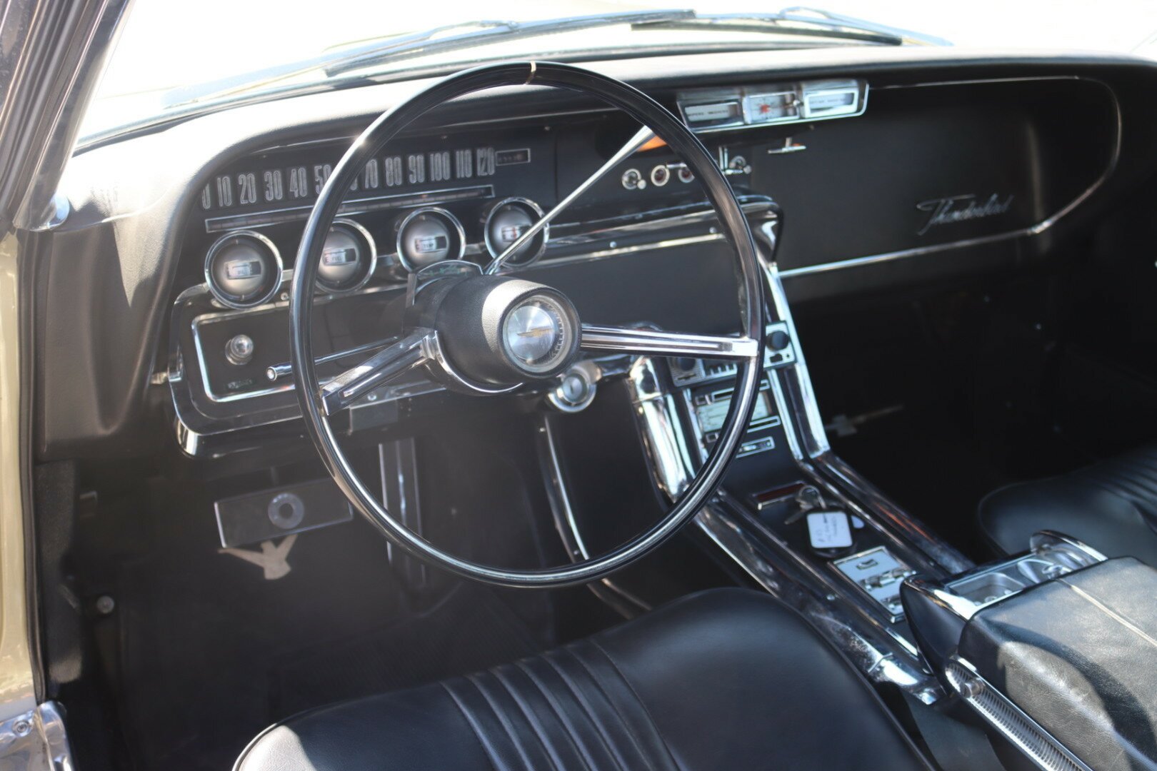 1965 FORD THUNDERBIRD CONVERTIBLE