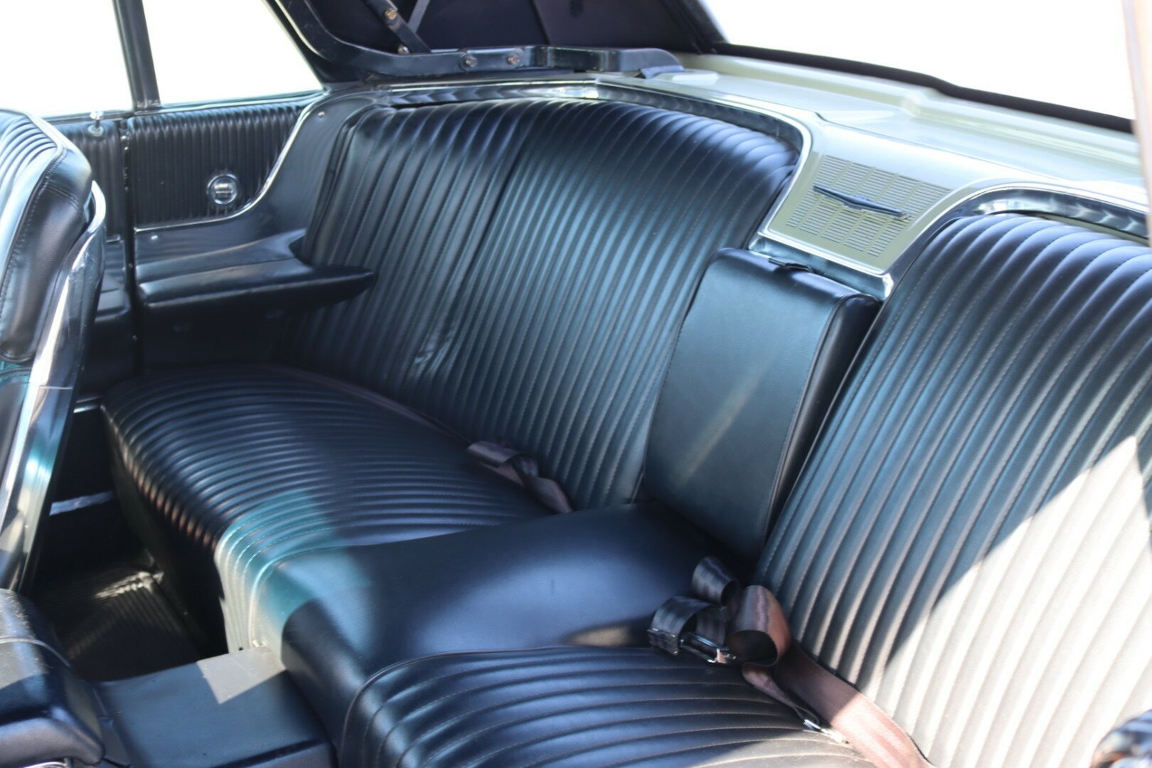 1965 FORD THUNDERBIRD CONVERTIBLE