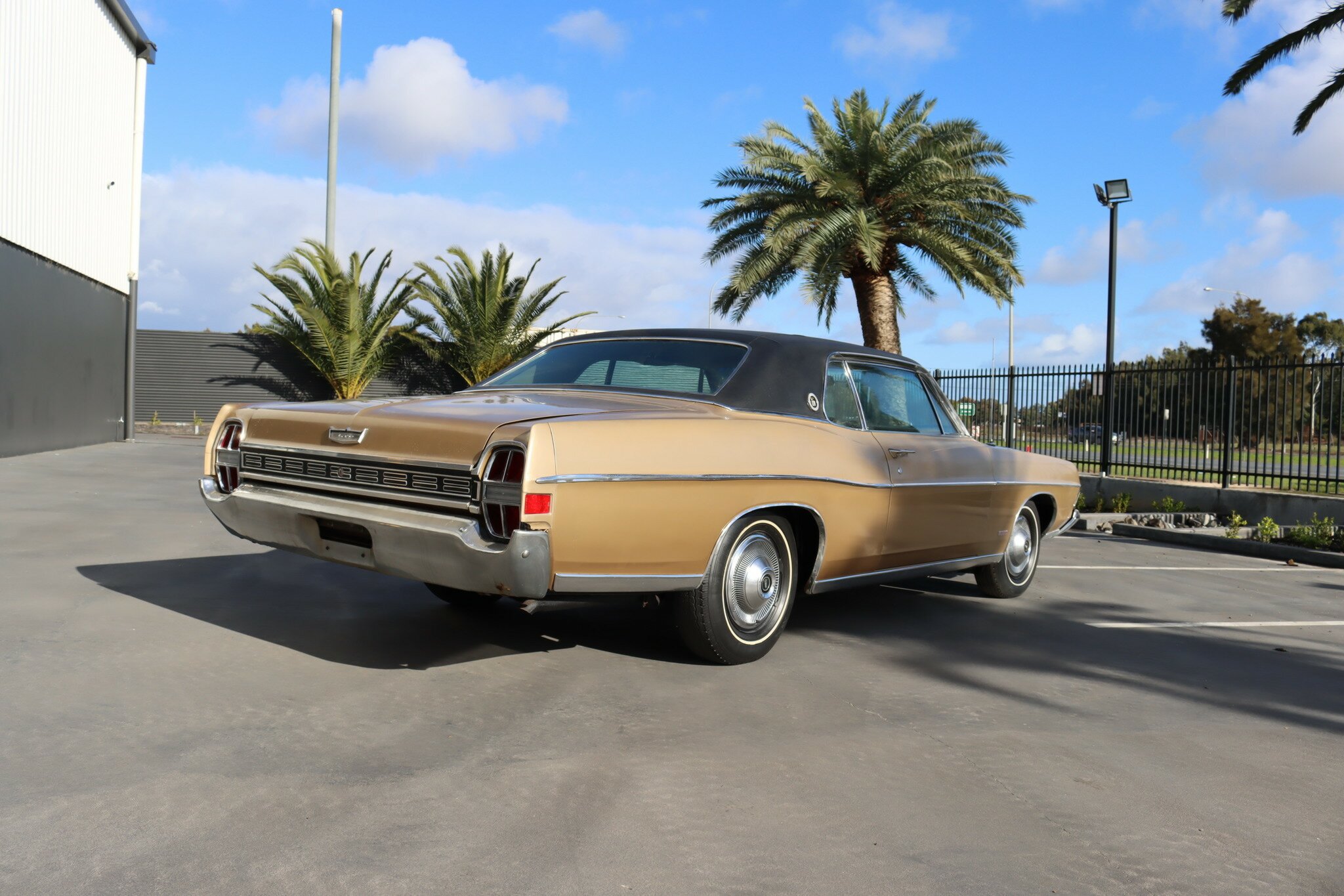 1968 FORD LTD 3 SP AUTOMATIC 2D HARDTOP