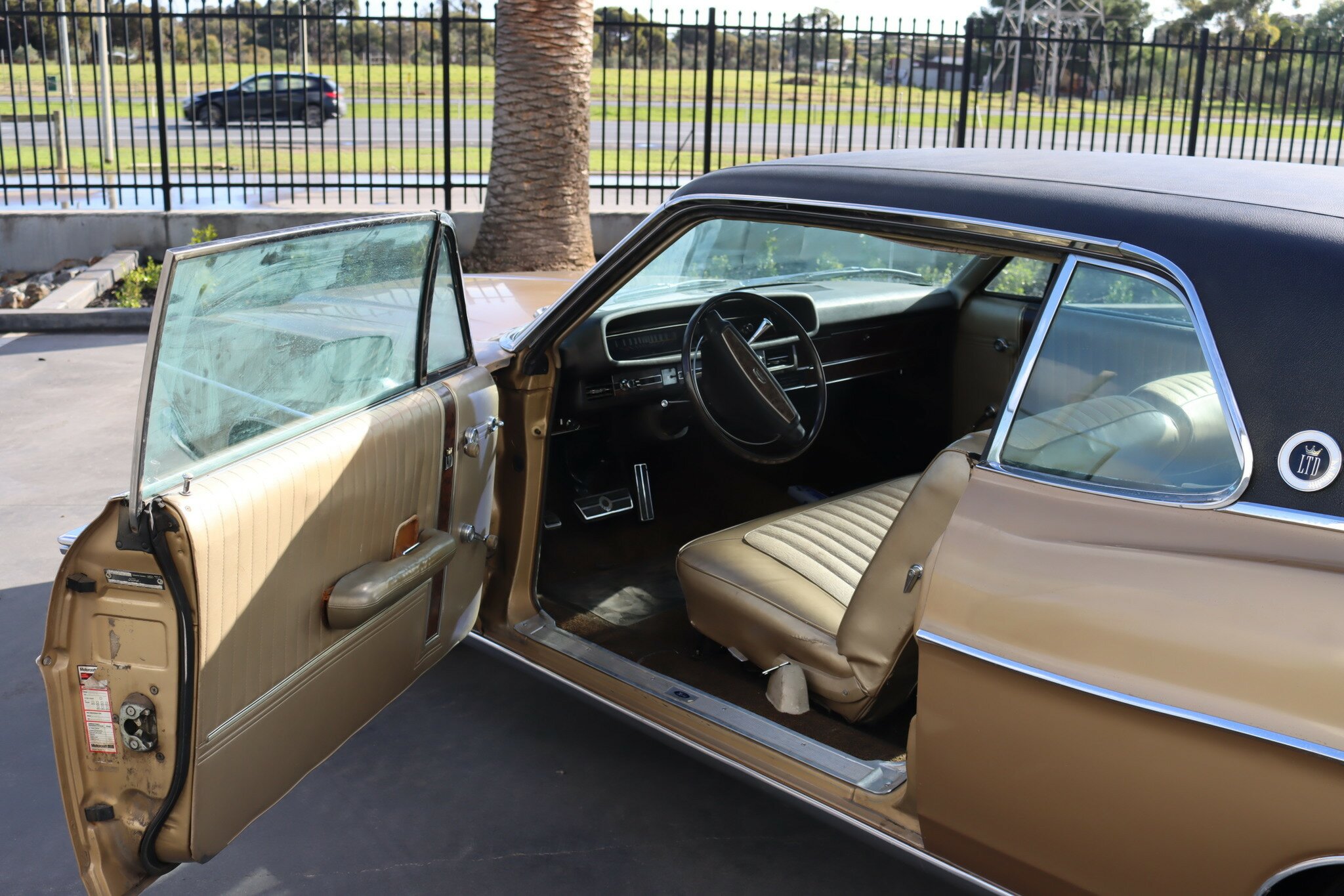 1968 FORD LTD 3 SP AUTOMATIC 2D HARDTOP