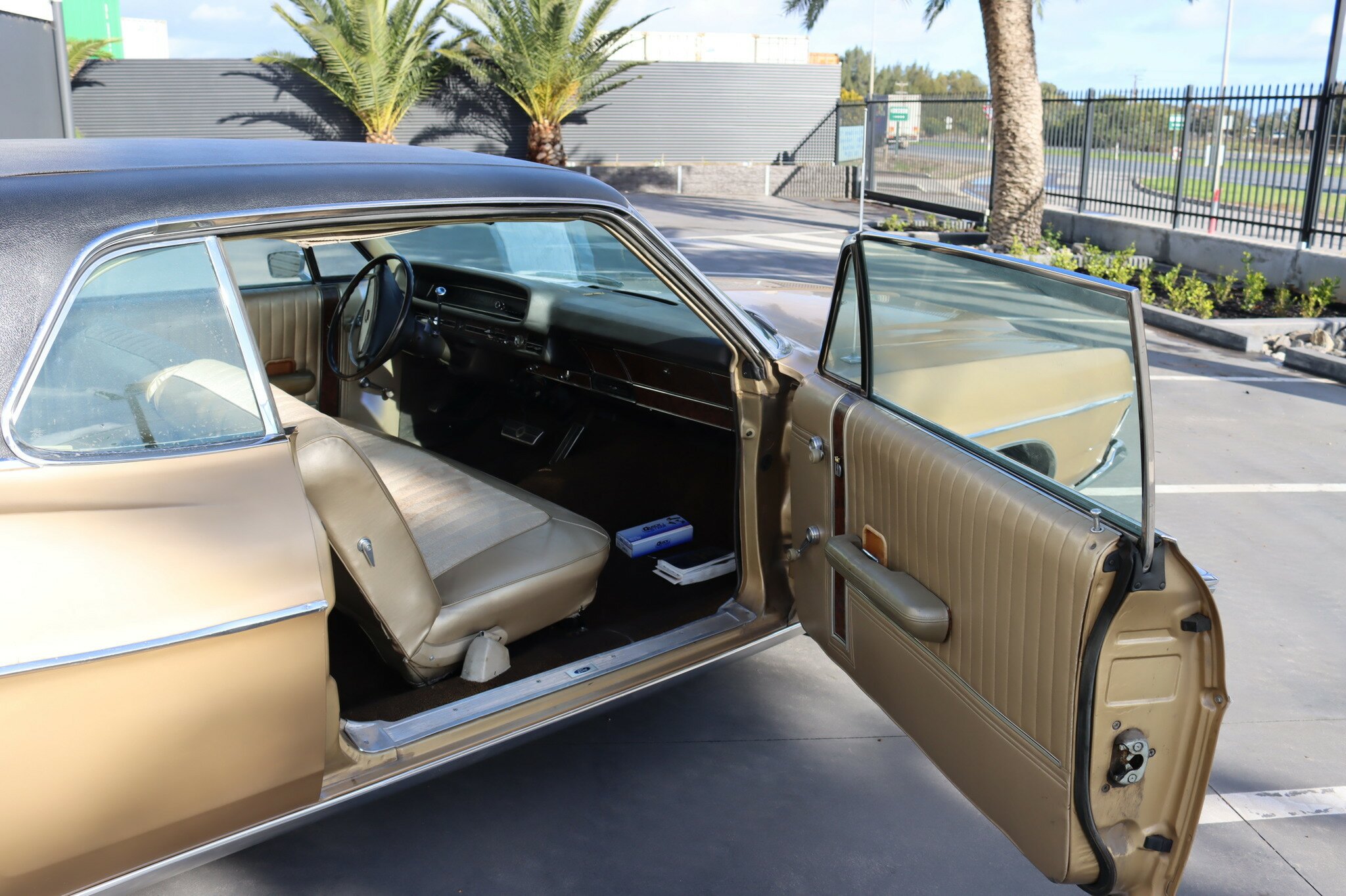 1968 FORD LTD 3 SP AUTOMATIC 2D HARDTOP