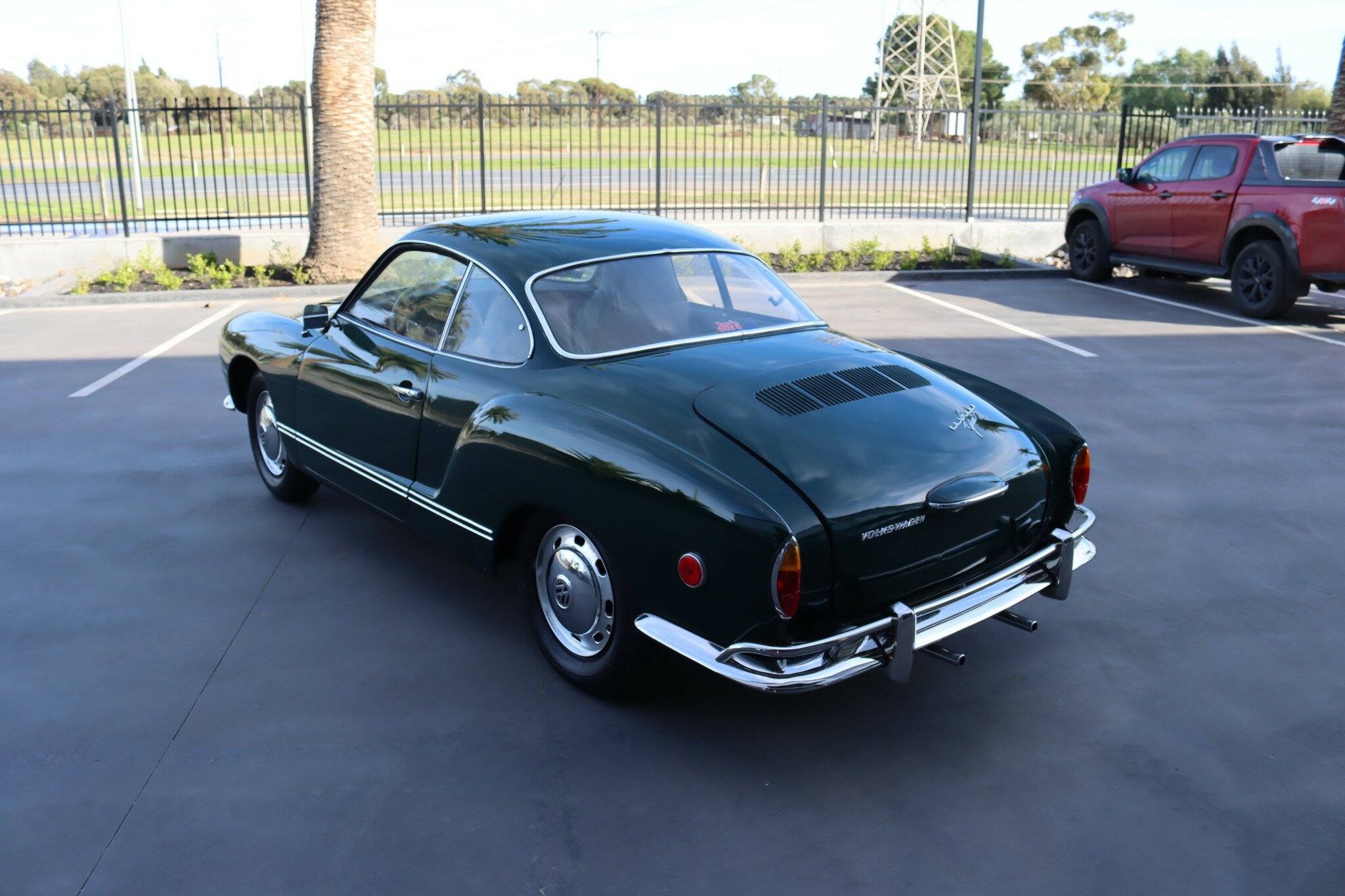 1968 VOLKSWAGEN KARMANN GHIA L 4 SP MANUAL 2D COUPE