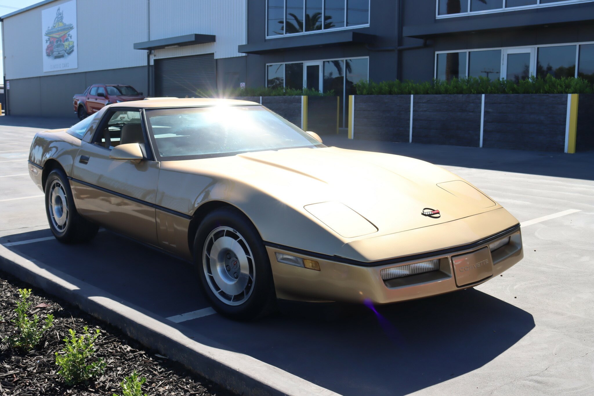 1987 CHEVROLET CORVETTE C4 4 SP AUTOMATIC 2D COUPE