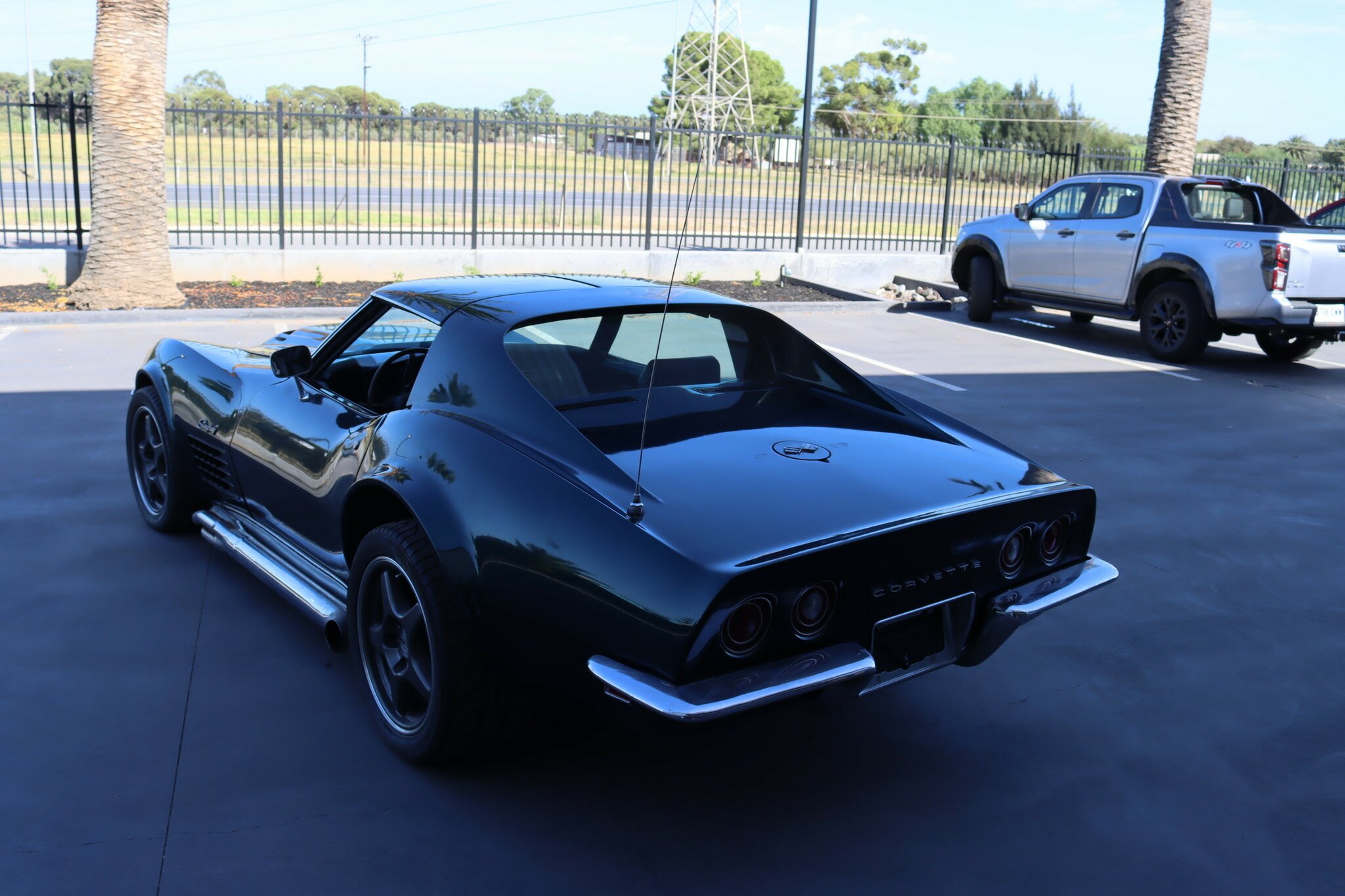 1969 CHEVROLET CORVETTE C3 6 SP MANUAL COUPE