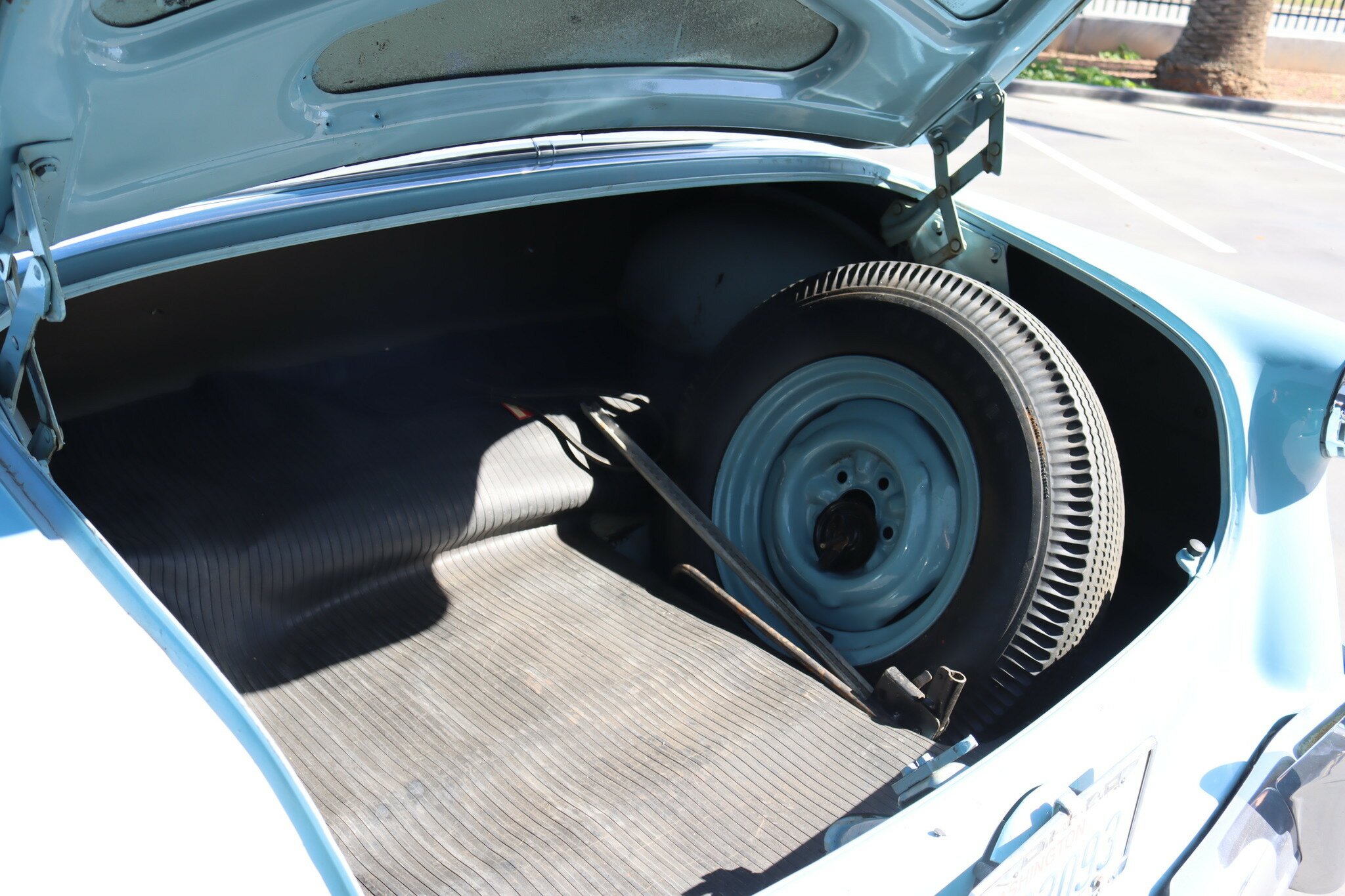 1954 FORD CUSTOMLINE SEDAN
