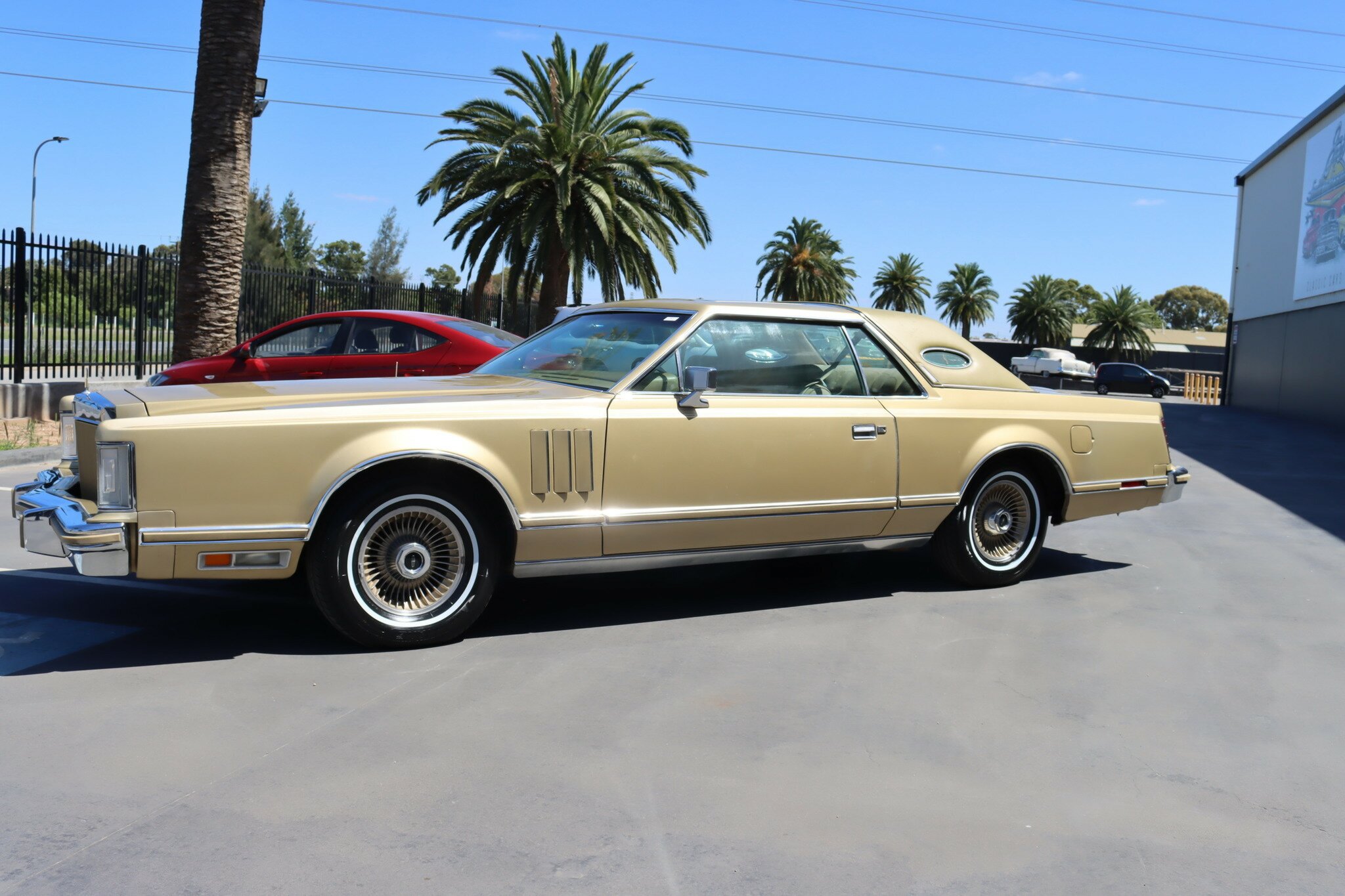 1978 LINCOLN CONTINENTAL MARK V COUPE