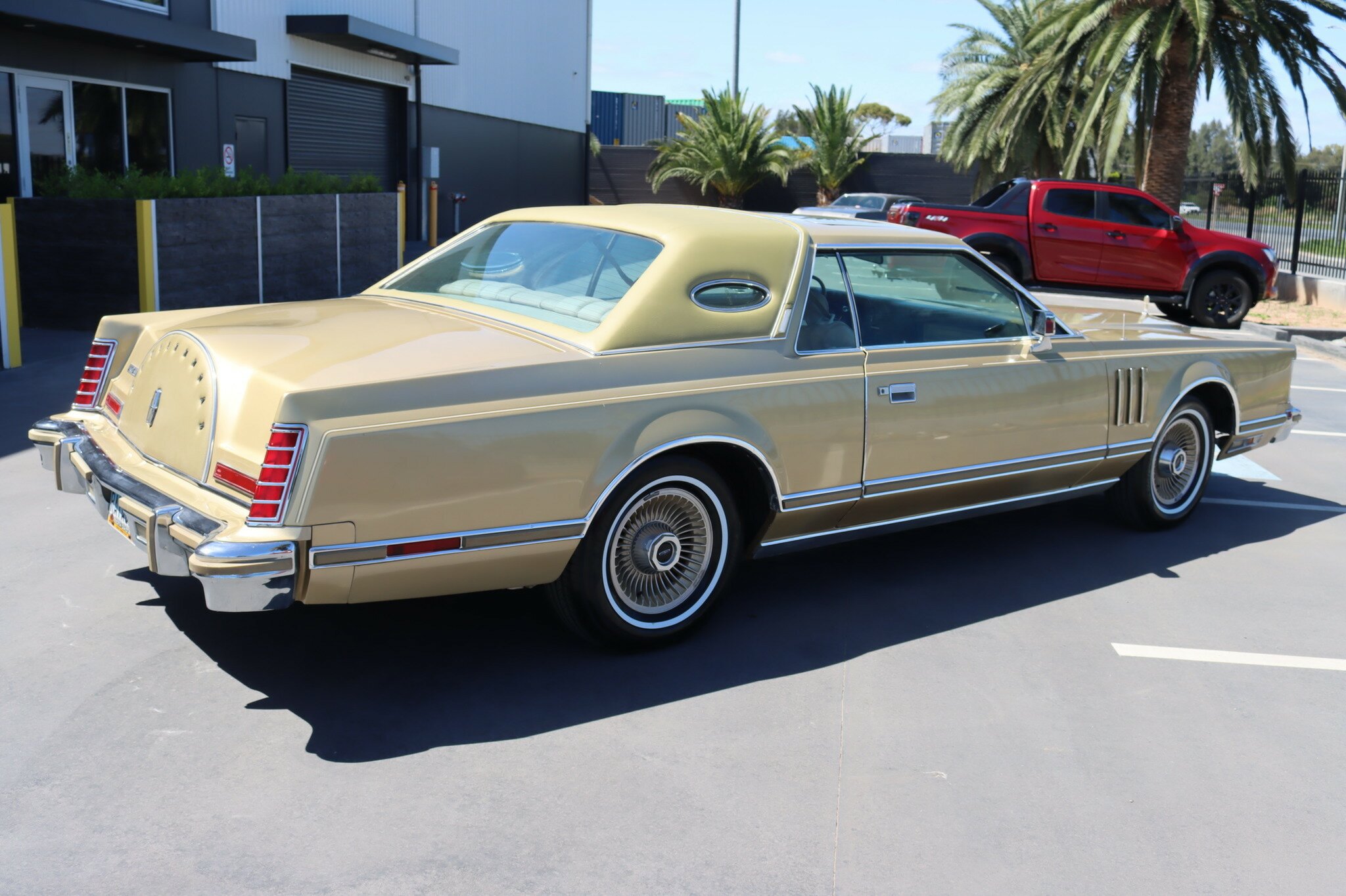 1978 LINCOLN CONTINENTAL MARK V COUPE