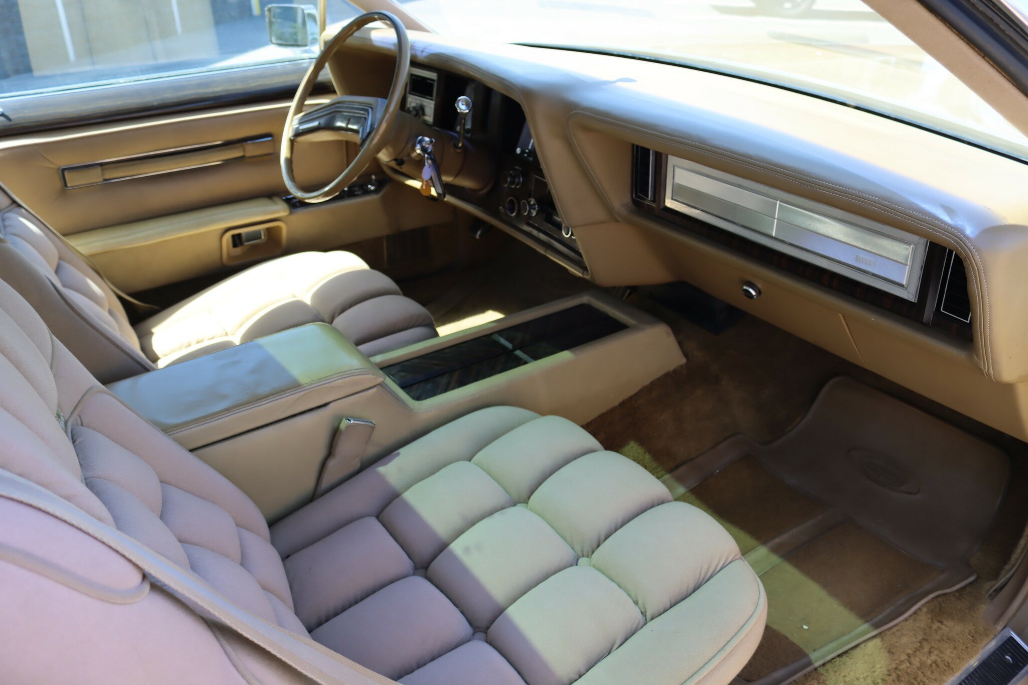 1978 LINCOLN CONTINENTAL MARK V COUPE