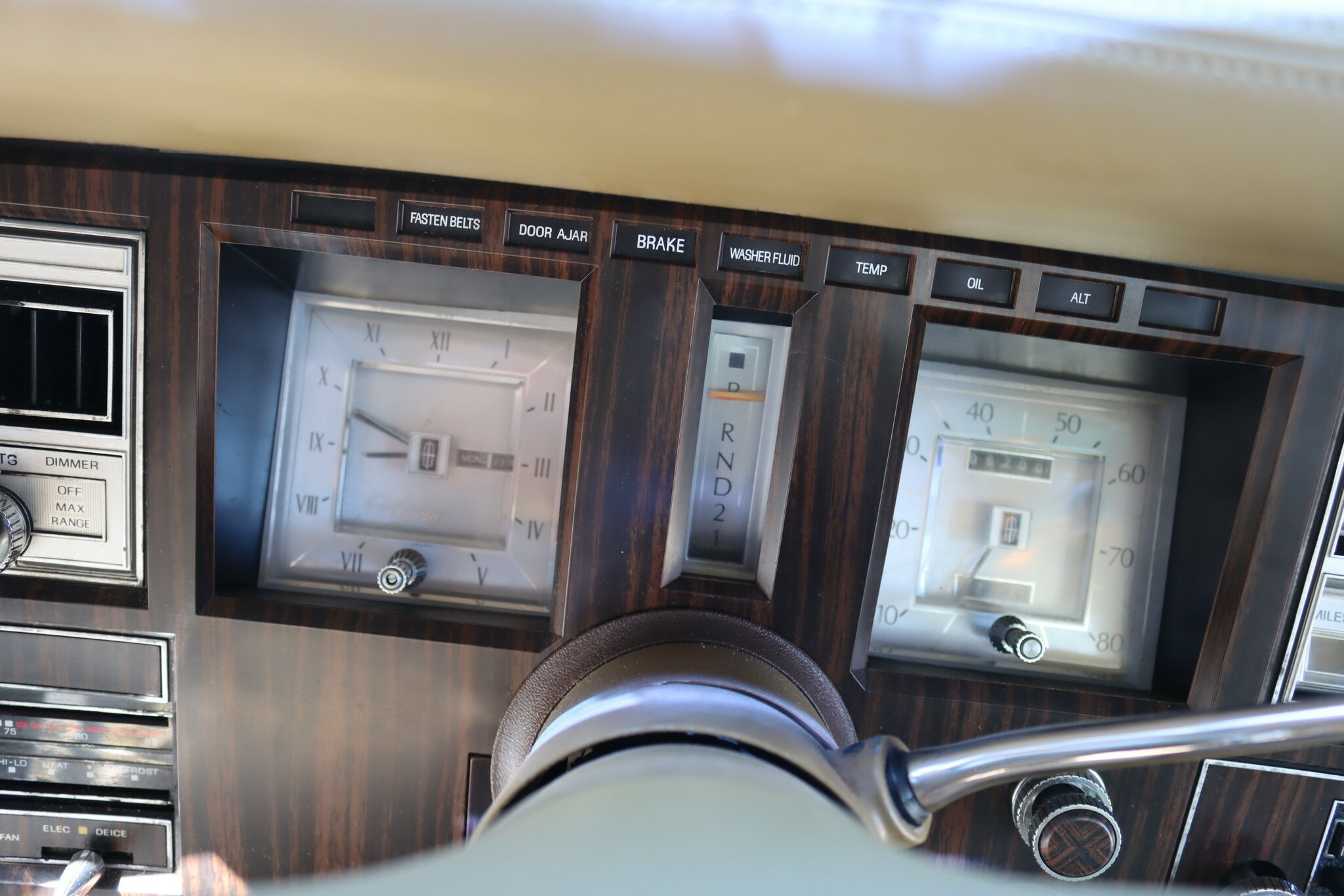 1978 LINCOLN CONTINENTAL MARK V COUPE