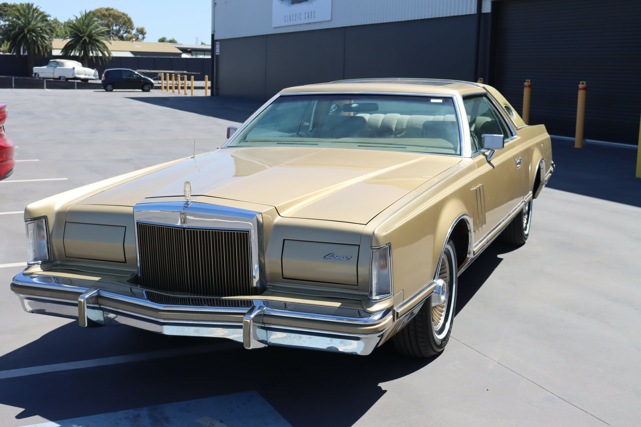 1978 LINCOLN CONTINENTAL MARK V COUPE
