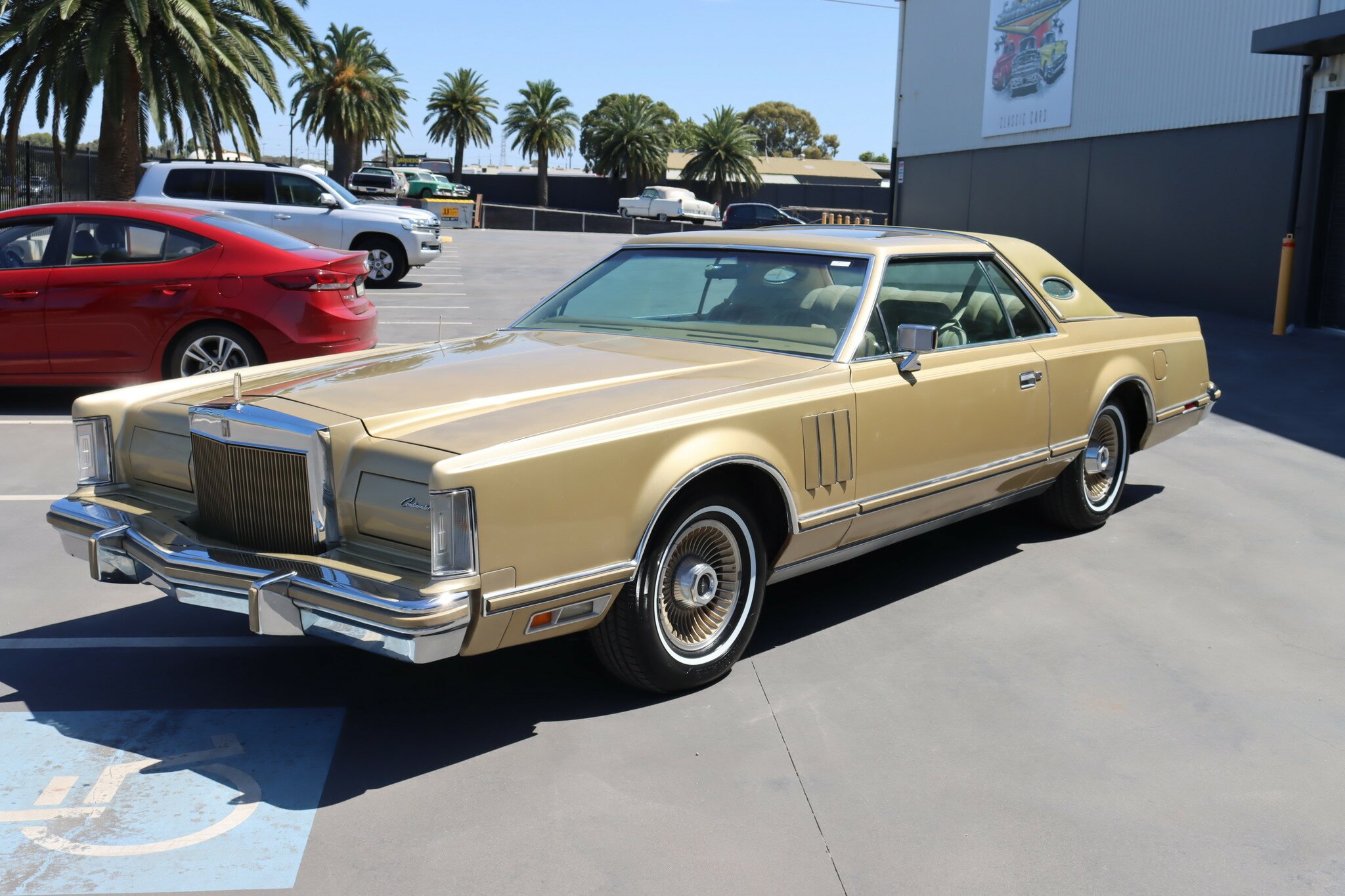 1978 LINCOLN CONTINENTAL MARK V COUPE