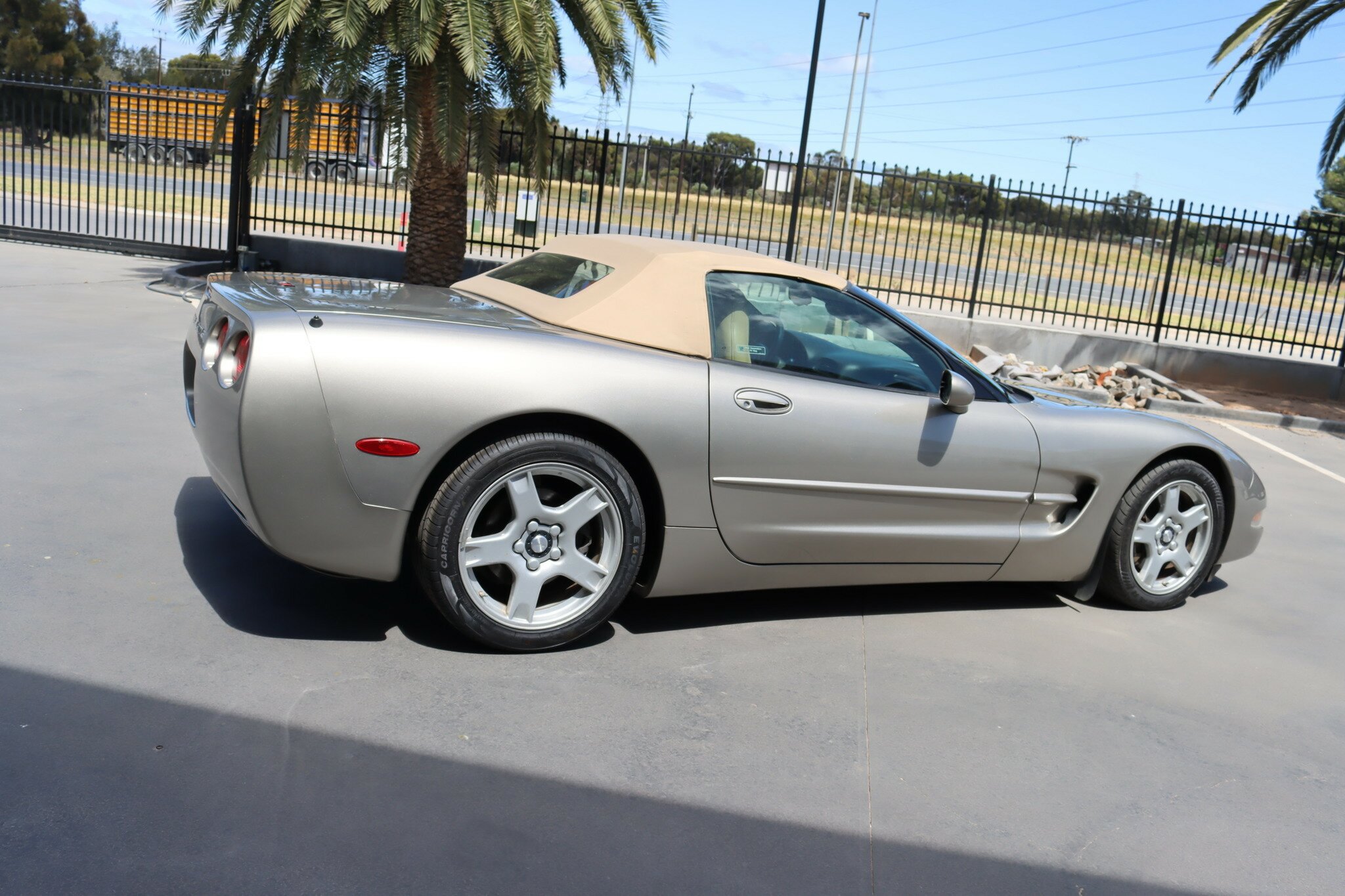1998 CHEVROLET CORVETTE C5 CONVERTIBLE