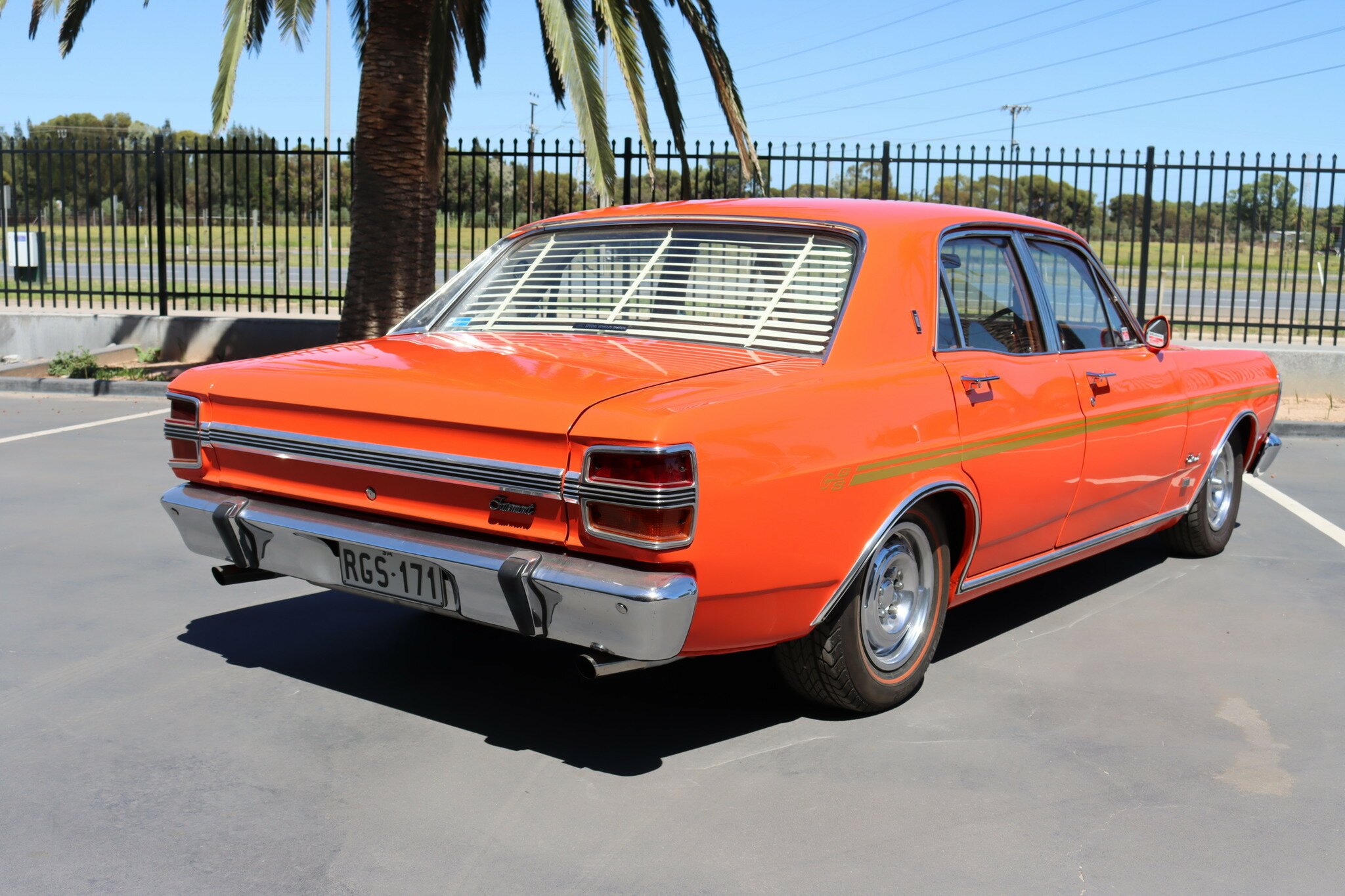 1971 FORD FAIRMONT GS AUTOMATIC SEDAN