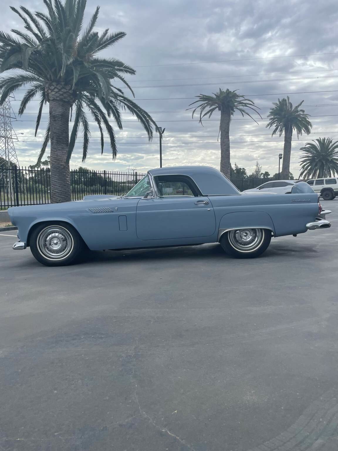 1956 FORD THUNDERBIRD COUPE