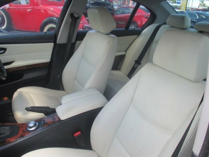 2008 BMW 3 25i E90 07 UPGRADE
