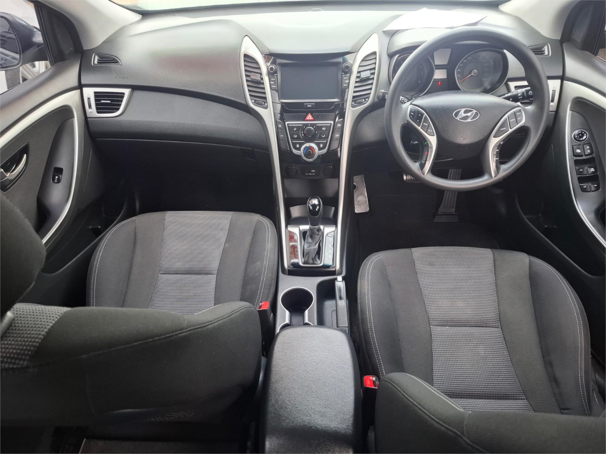 2016 HYUNDAI i30 GD4 SERIES 2 ACTIVE 6 SP AUTOMATIC 5D HATCHBACK