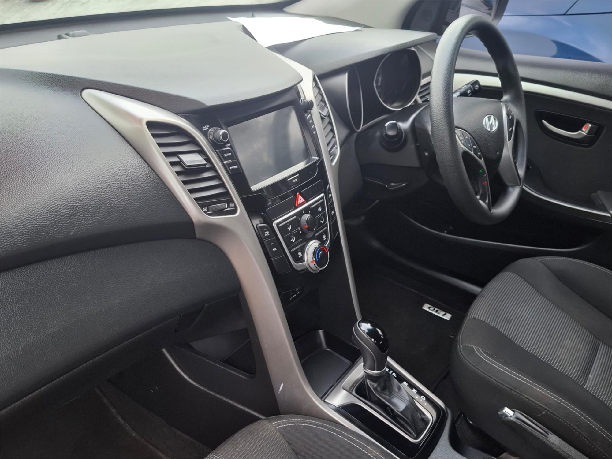 2016 HYUNDAI i30 GD4 SERIES 2 ACTIVE 6 SP AUTOMATIC 5D HATCHBACK