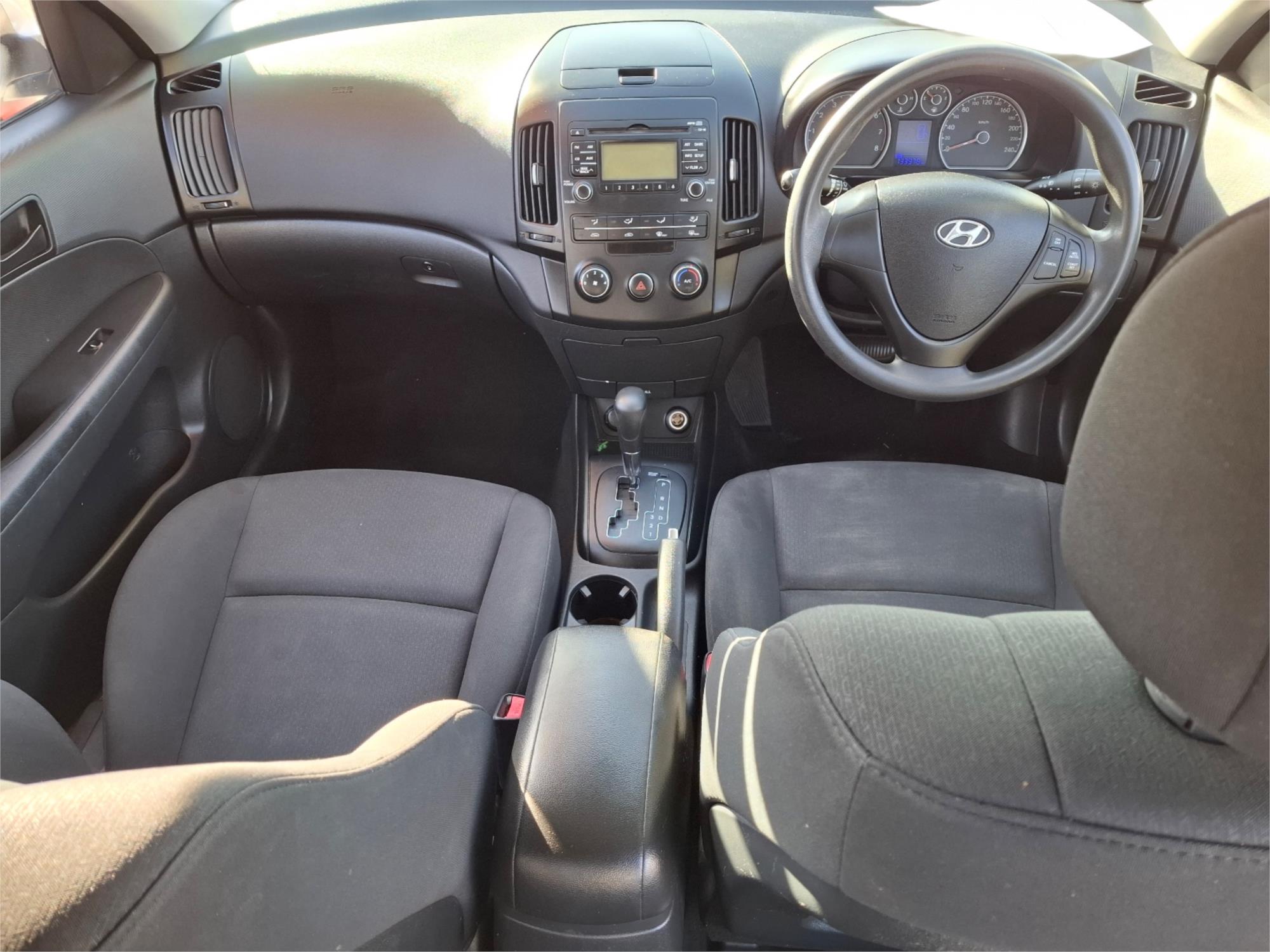 2010 HYUNDAI i30 FD MY10 SX 1.6 CRDi 4 SP AUTOMATIC 5D HATCHBACK