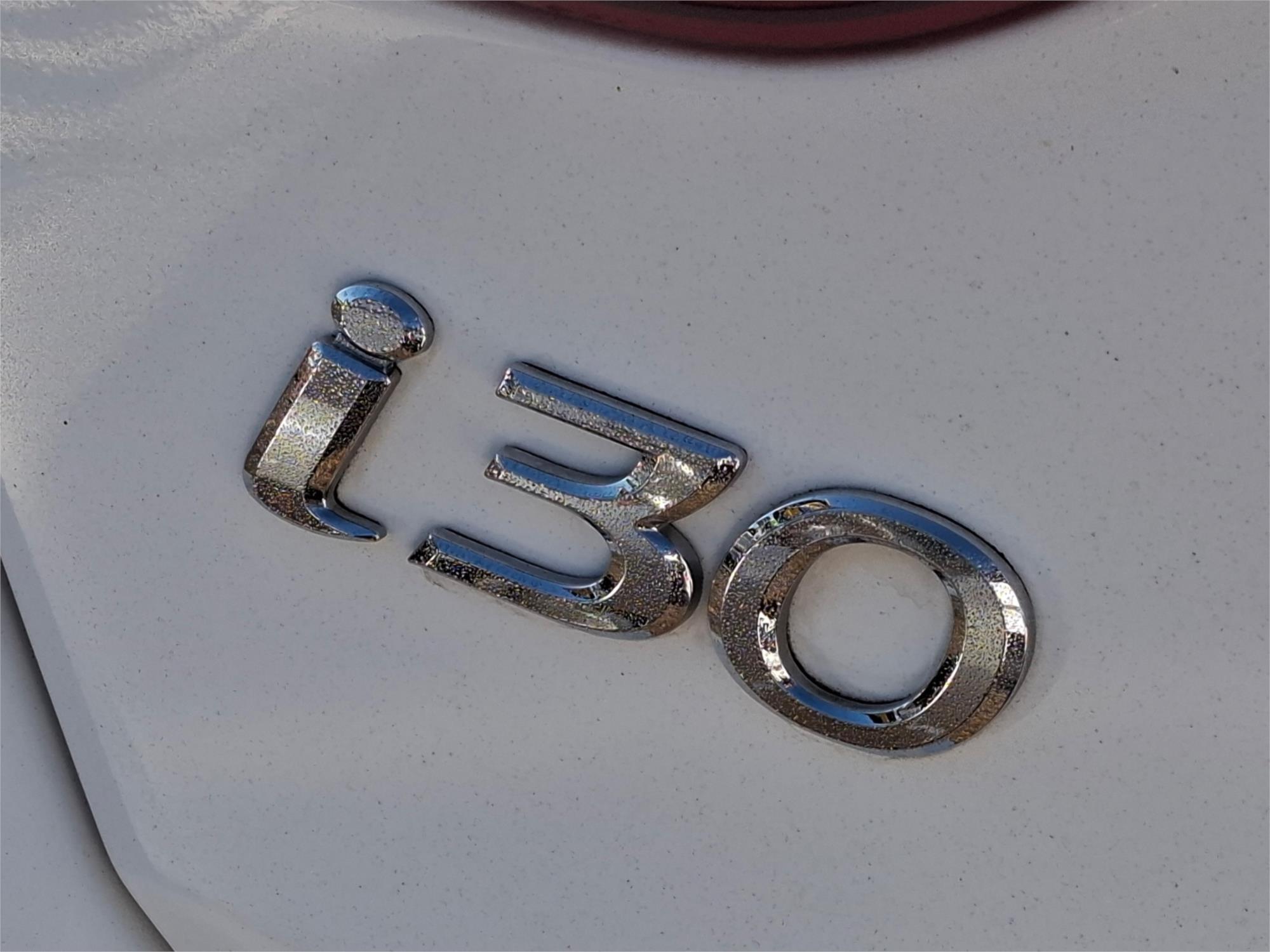 2010 HYUNDAI i30 FD MY10 SX 1.6 CRDi 4 SP AUTOMATIC 5D HATCHBACK