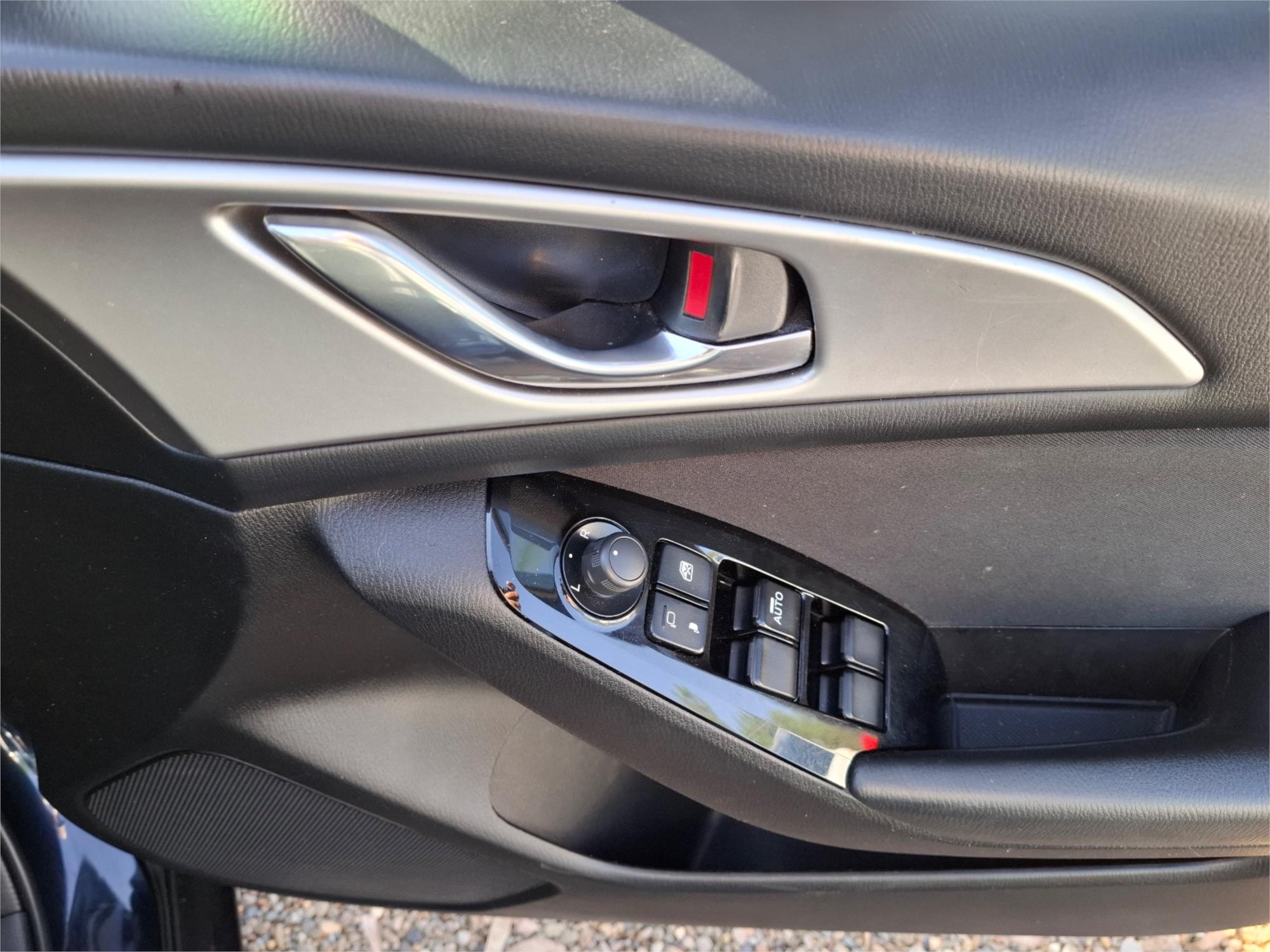 2018 MAZDA MAZDA3 BN MY17 MAXX 6 SP AUTOMATIC 5D HATCHBACK