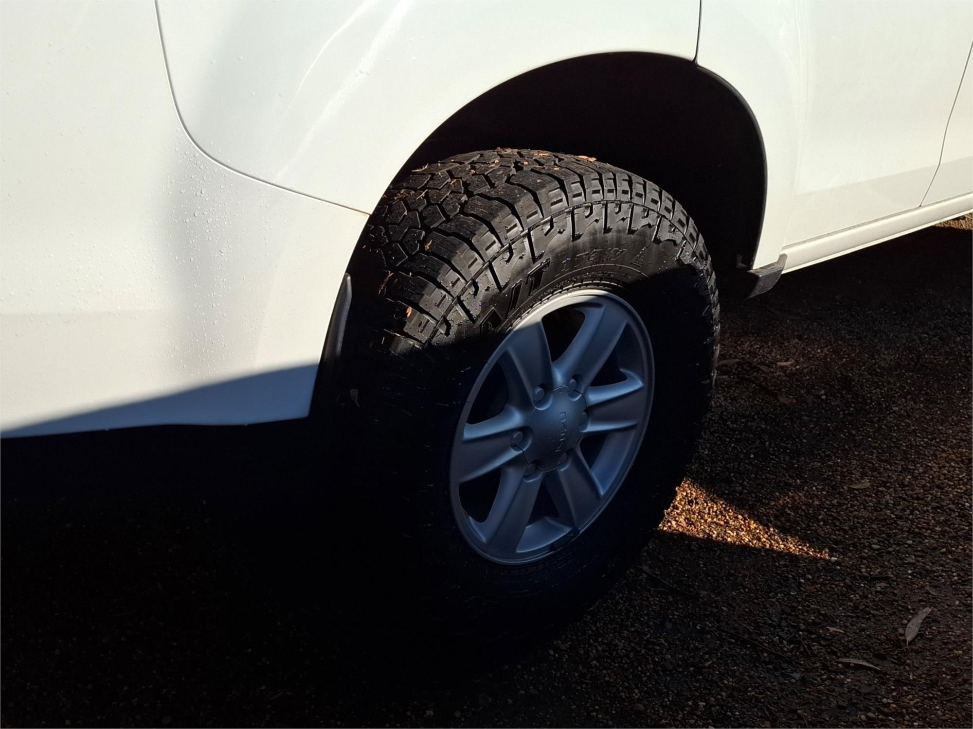 2014 ISUZU MU-X UC LS-M (4x4) 5 SP AUTOMATIC 4D WAGON