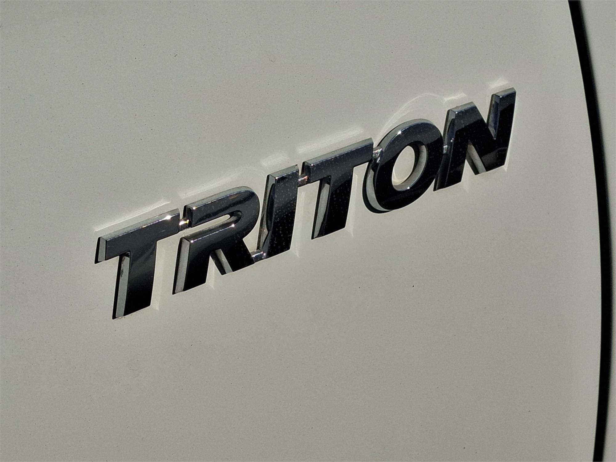 2017 MITSUBISHI TRITON MQ MY17 GLX (4x4) 6 SP MANUAL C/CHAS