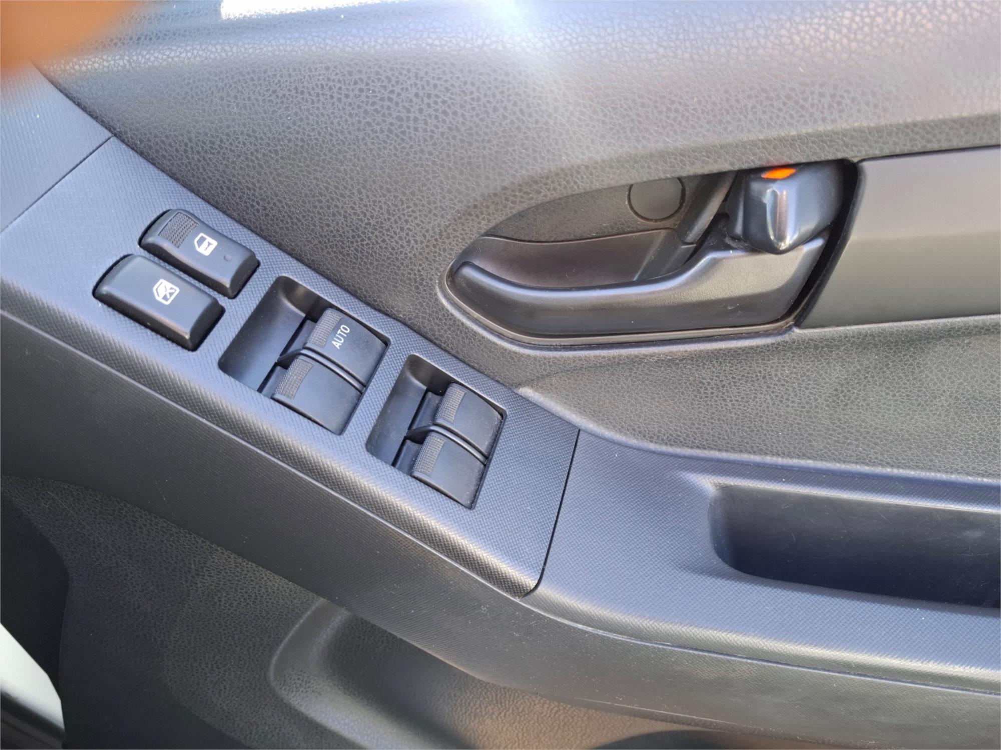 2018 ISUZU D-MAX TF MY17 SX (4x4) 6 SP AUTOMATIC C/CHAS