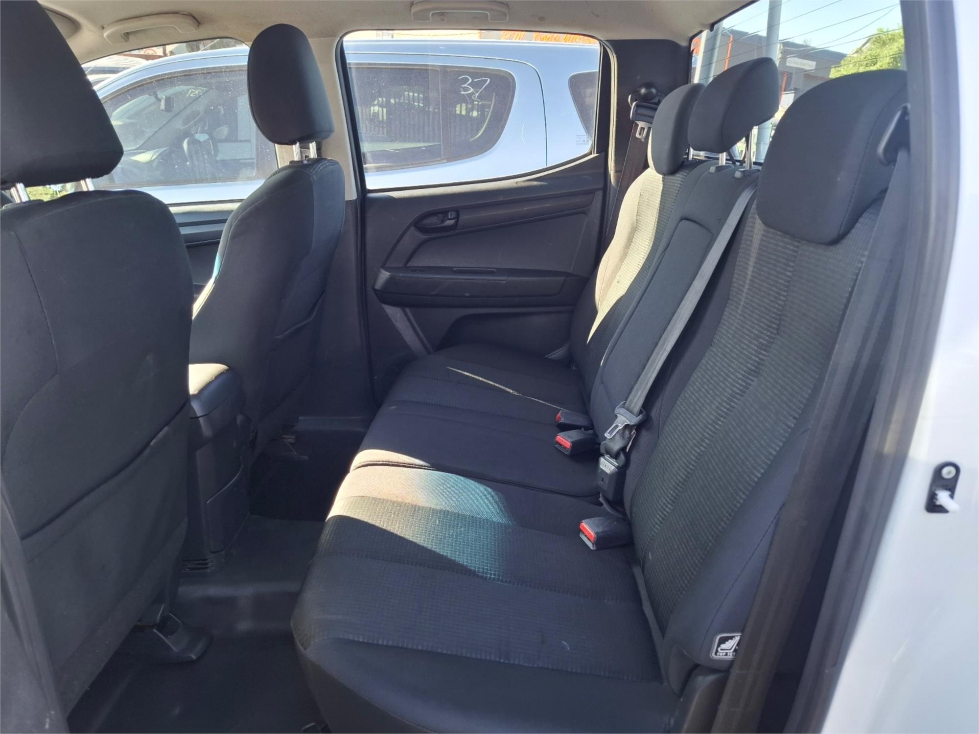 2018 ISUZU D-MAX TF MY17 SX (4x4) 6 SP AUTOMATIC C/CHAS