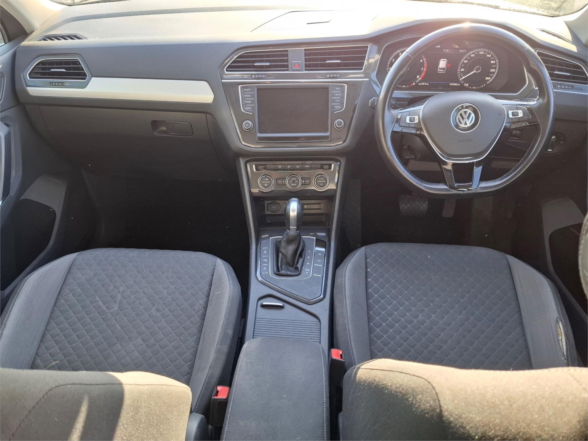 2017 VOLKSWAGEN TIGUAN 5NA 110 TSI TRENDLINE 6 SP AUTO DIRECT SHIFT 4D WAGON