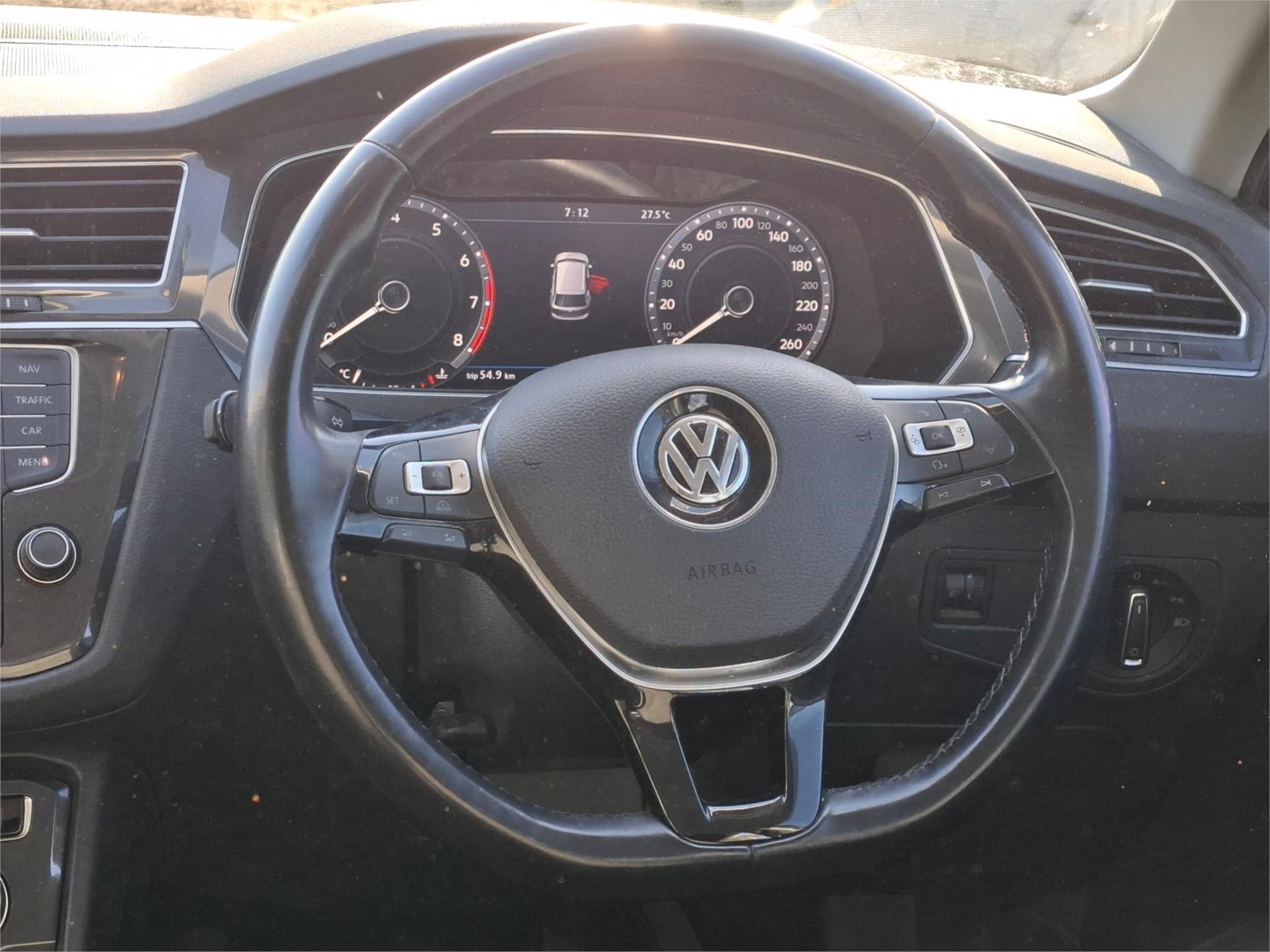 2017 VOLKSWAGEN TIGUAN 5NA 110 TSI TRENDLINE 6 SP AUTO DIRECT SHIFT 4D WAGON