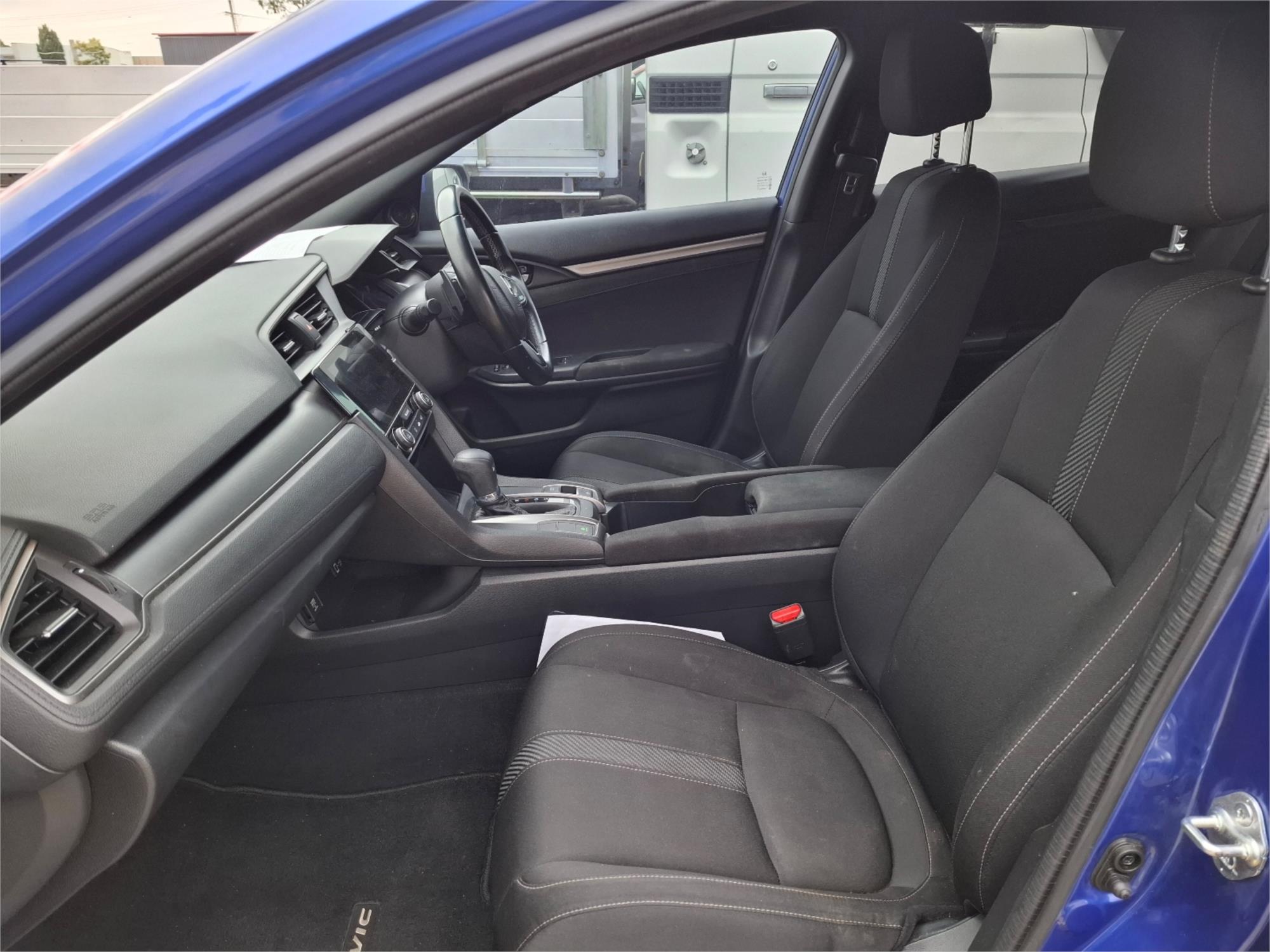 2017 HONDA CIVIC MY17 VTi-L CONTINUOUS VARIABLE 5D HATCHBACK