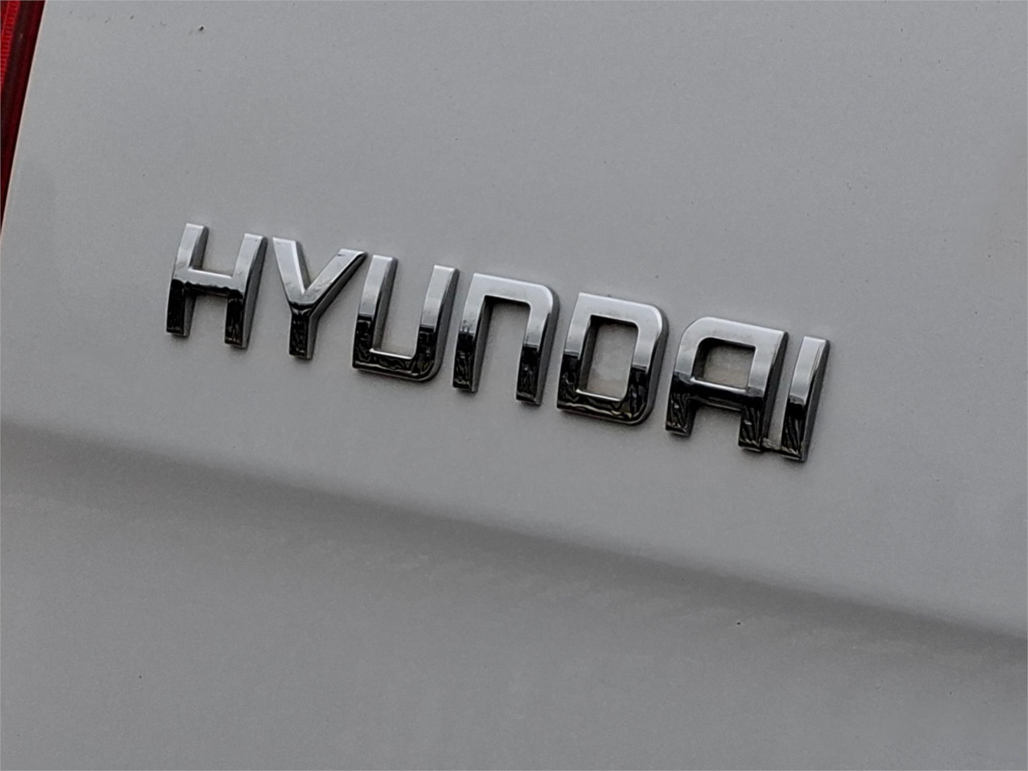 2012 HYUNDAI iMAX TQ-W AUTOMATIC VAN