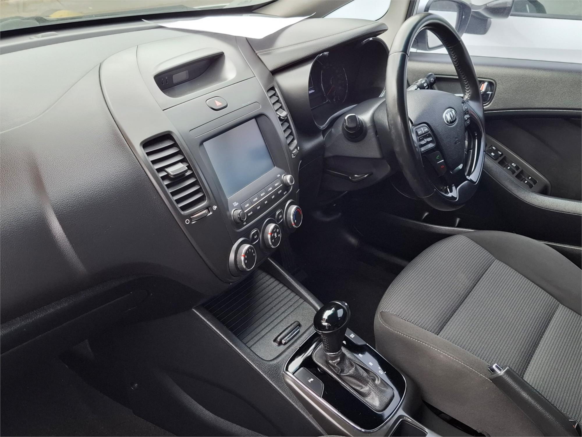 2017 KIA CERATO YD MY17 S 6 SP AUTO SEQ SPORTSHIFT 5D HATCHBACK