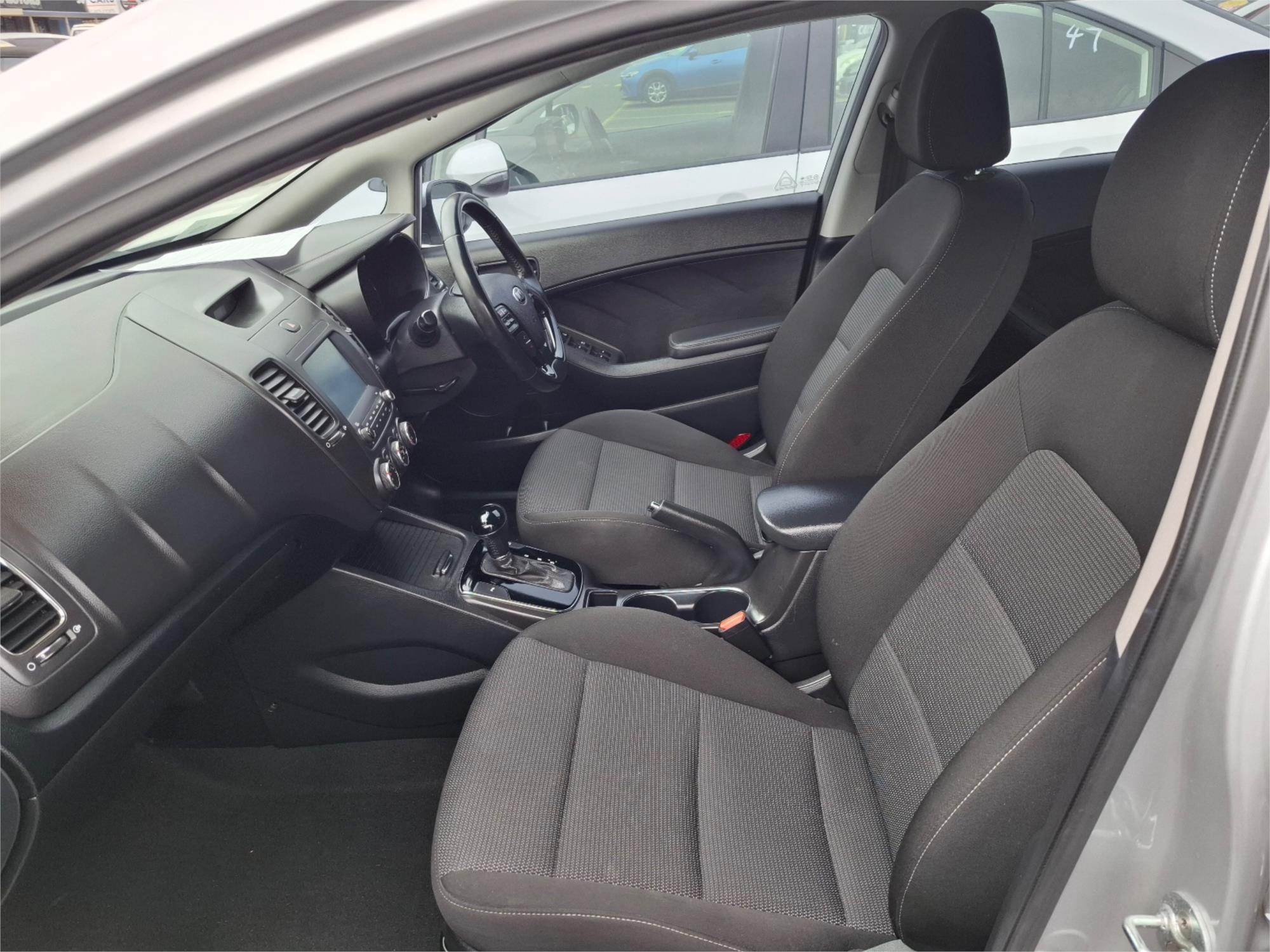2017 KIA CERATO YD MY17 S 6 SP AUTO SEQ SPORTSHIFT 5D HATCHBACK