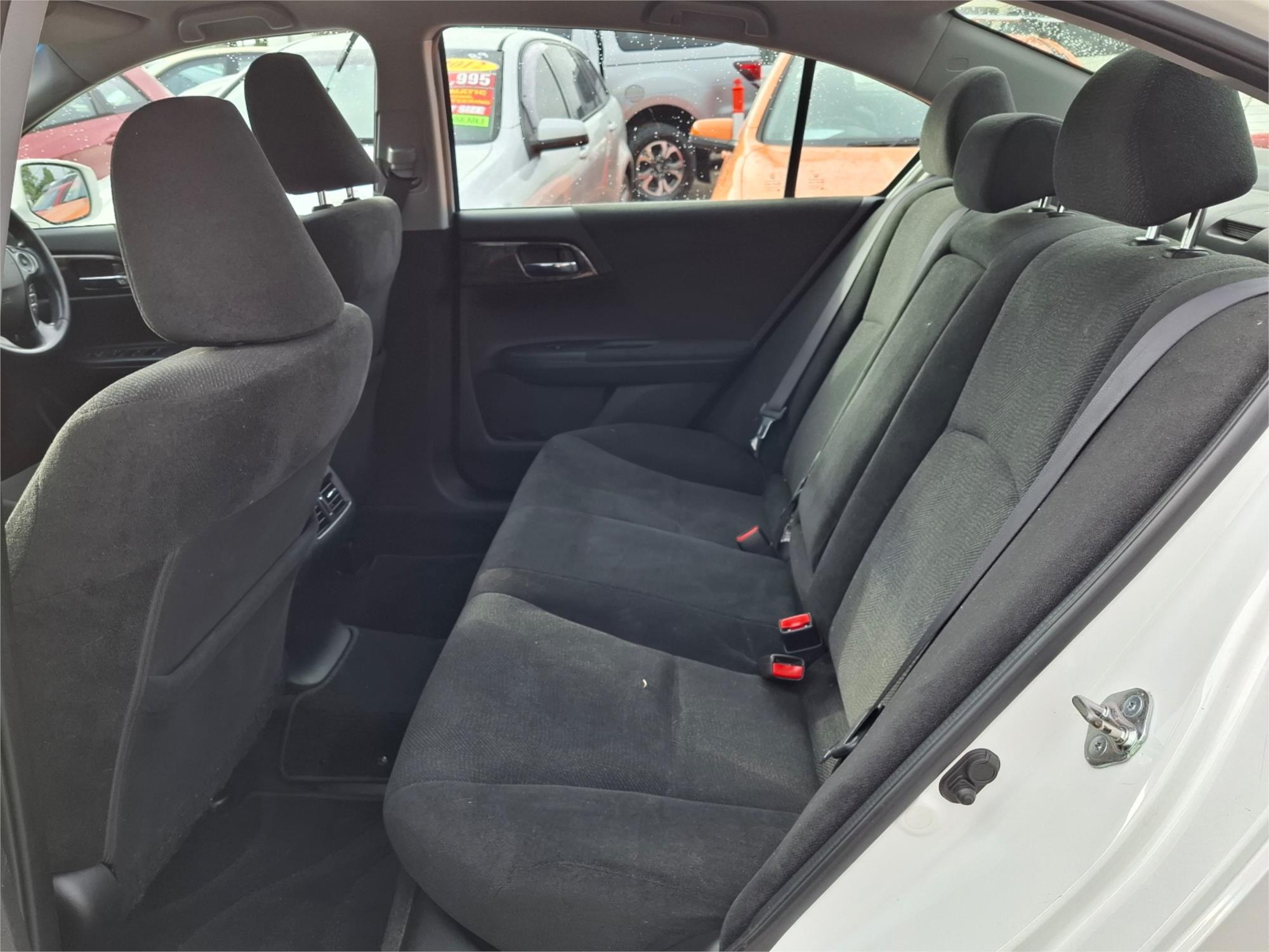 2013 HONDA ACCORD 60 VTi-S 5 SP AUTOMATIC 4D SEDAN