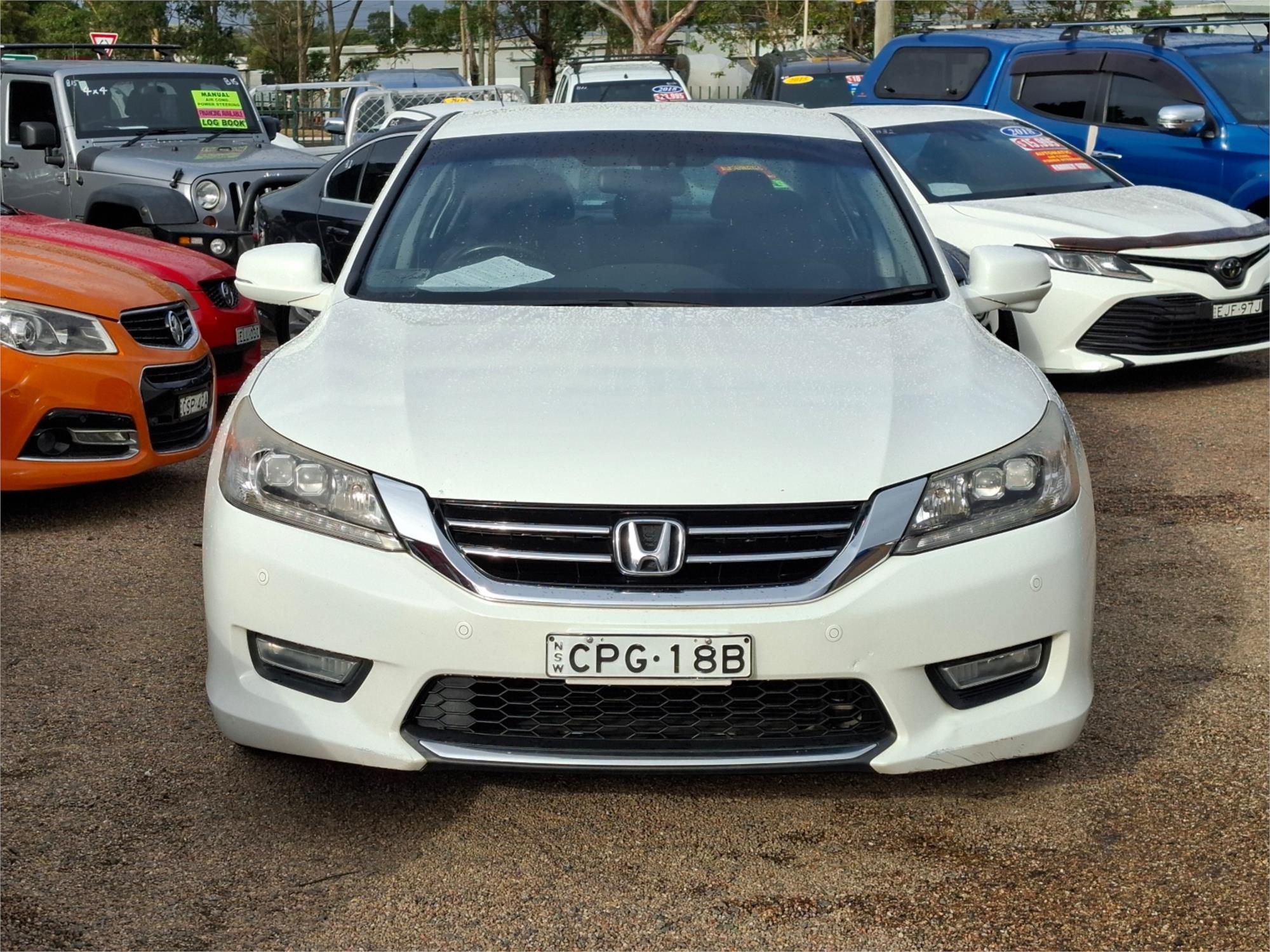 2013 HONDA ACCORD 60 VTi-S 5 SP AUTOMATIC 4D SEDAN